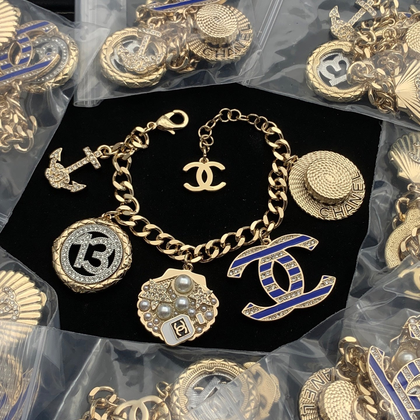 LuxluxHouse Low Price And High Quality Accessories Chanel