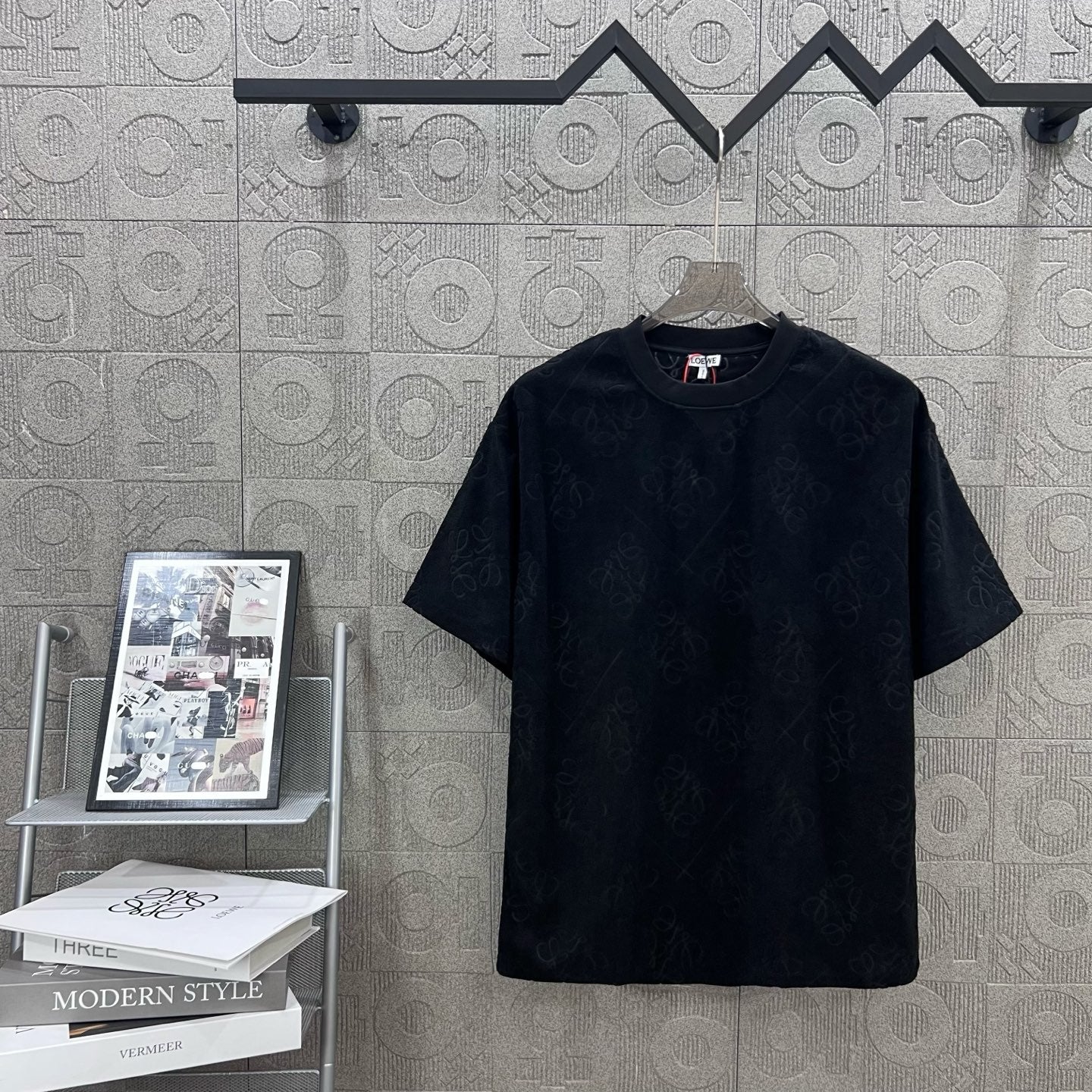 LuxluxHouse Best Quality Clothes T-shirt Loewe
