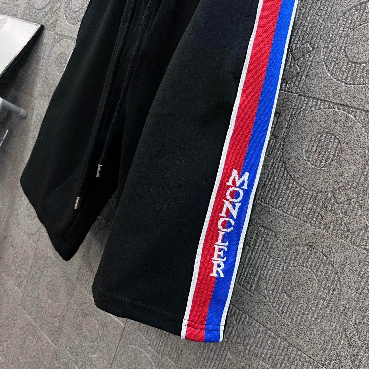 LuxluxHouse Best Quality Clothes Pants Moncler