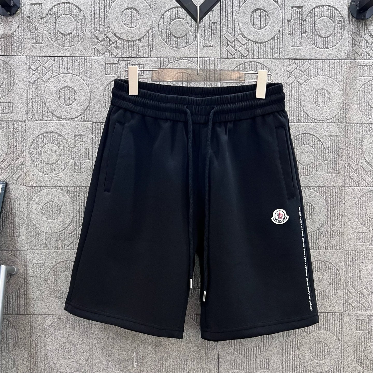 LuxluxHouse Best Quality Clothes Pants Moncler