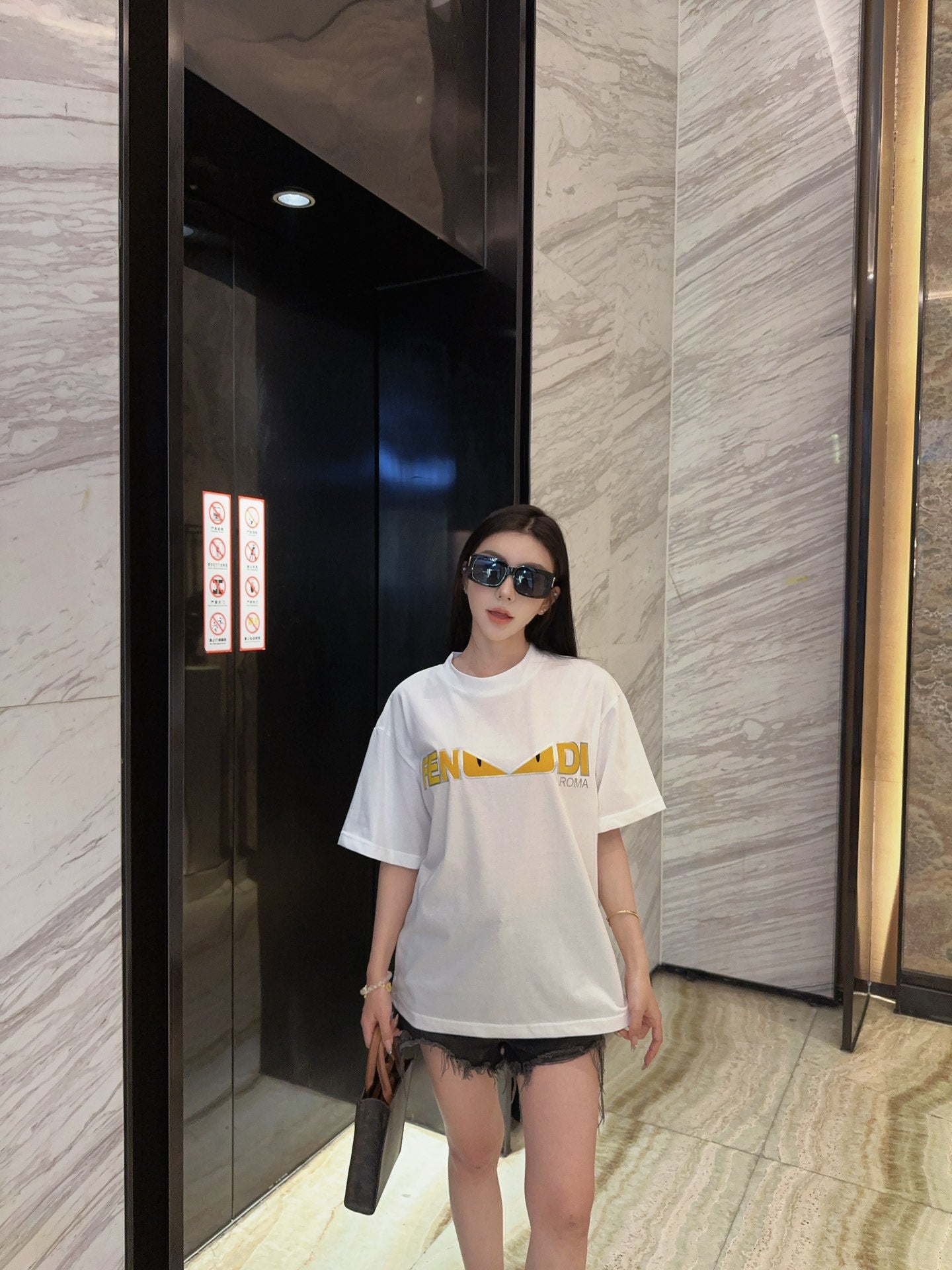 LuxluxHouse Best Quality Clothes Fendi T-shirt