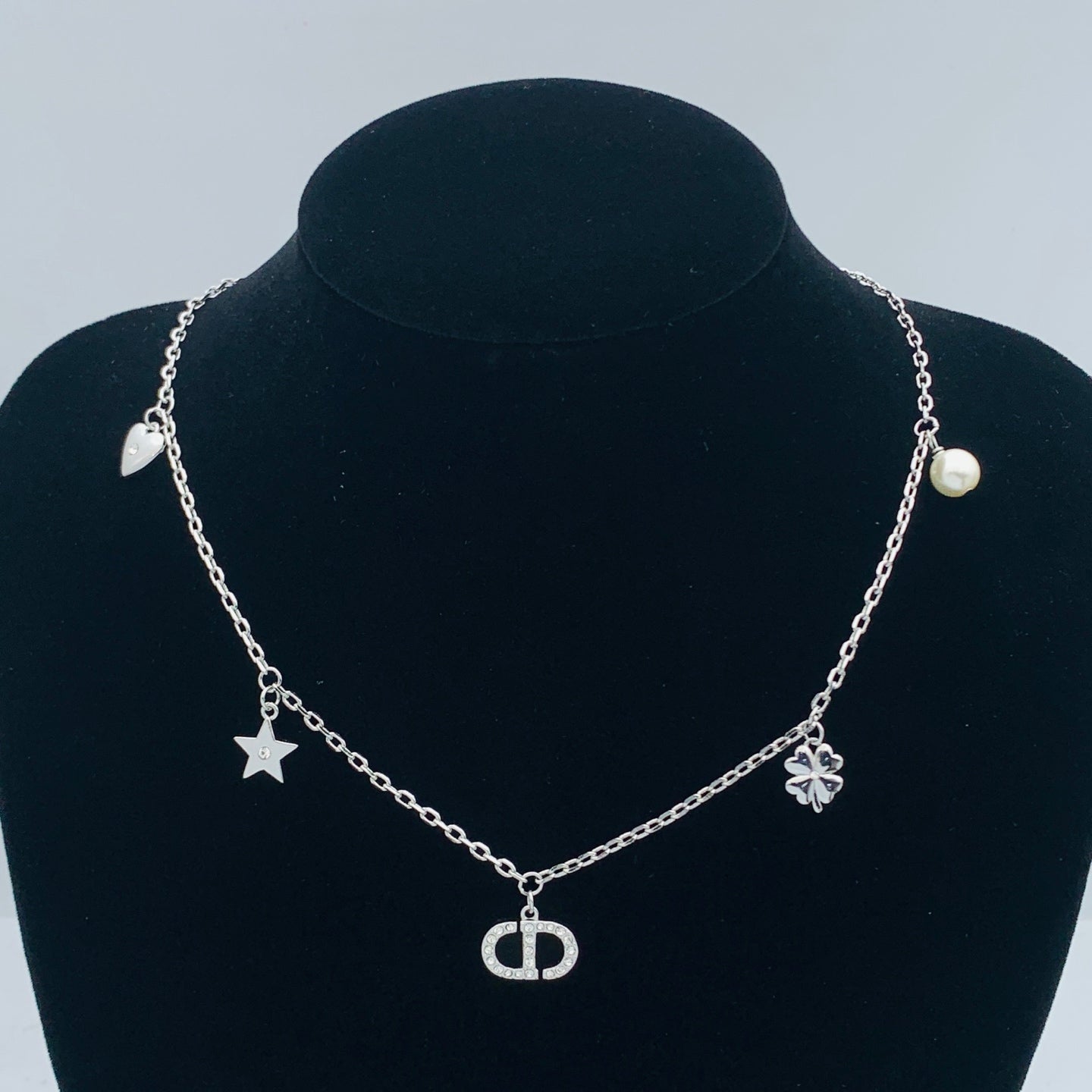 LuxluxHouse Low Price And High Quality Accessories Dior