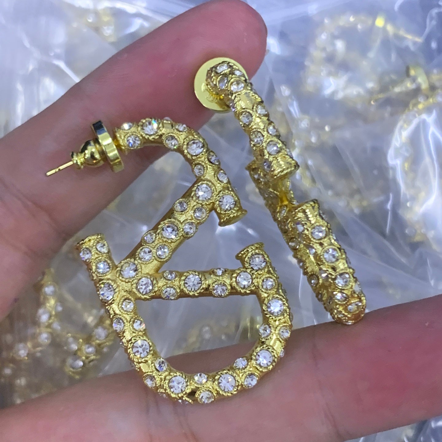 LuxluxHouse Low Price And High Quality Accessories Valentino