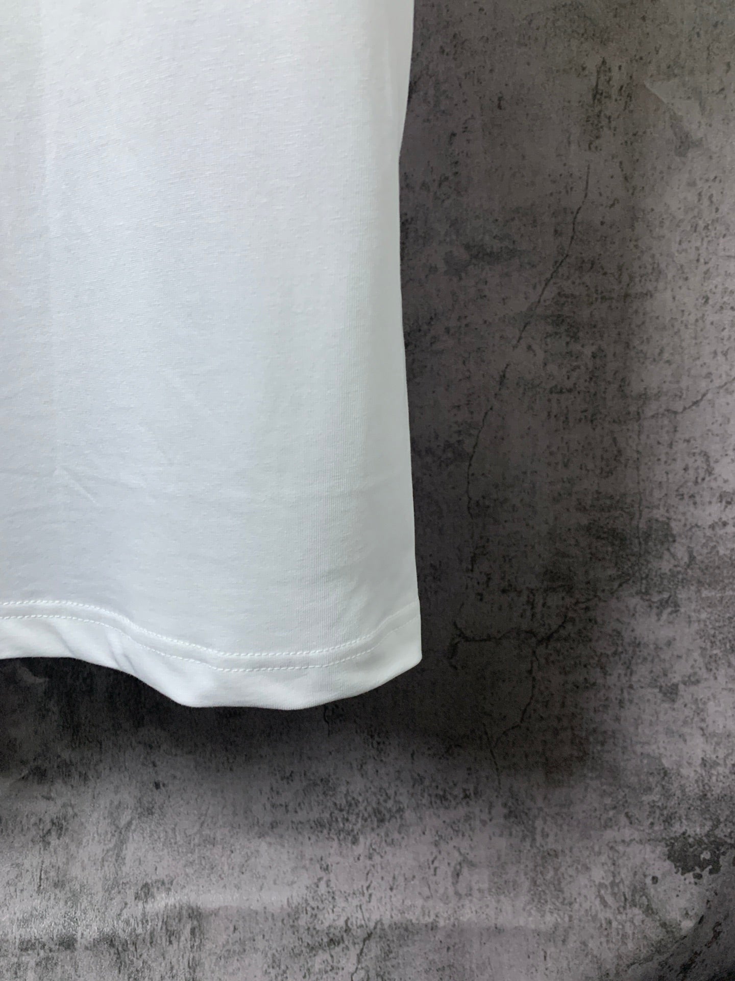 LuxluxHouse Best Quality Clothes T-shirt Loewe