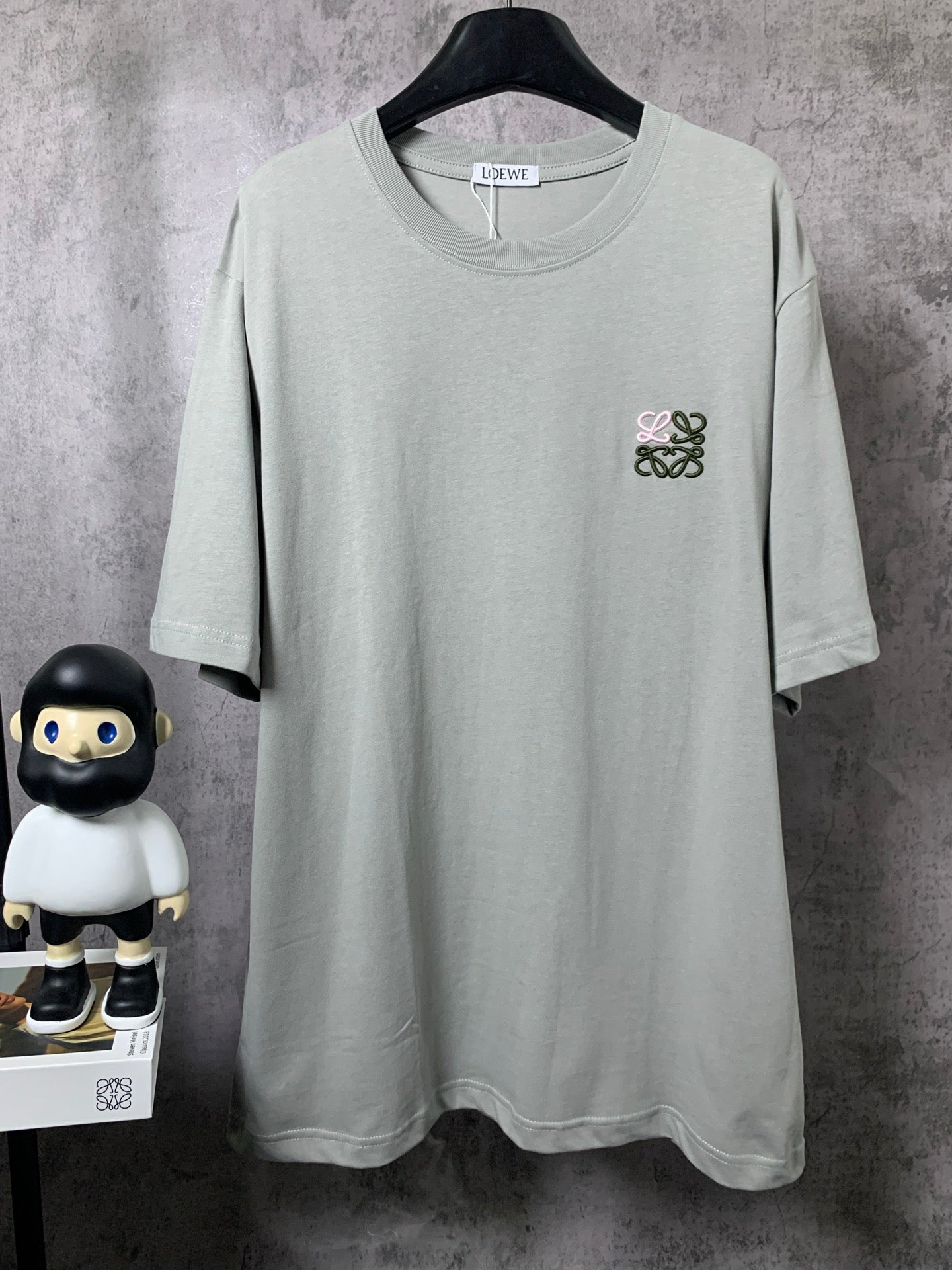 LuxluxHouse Best Quality Clothes T-shirt Loewe