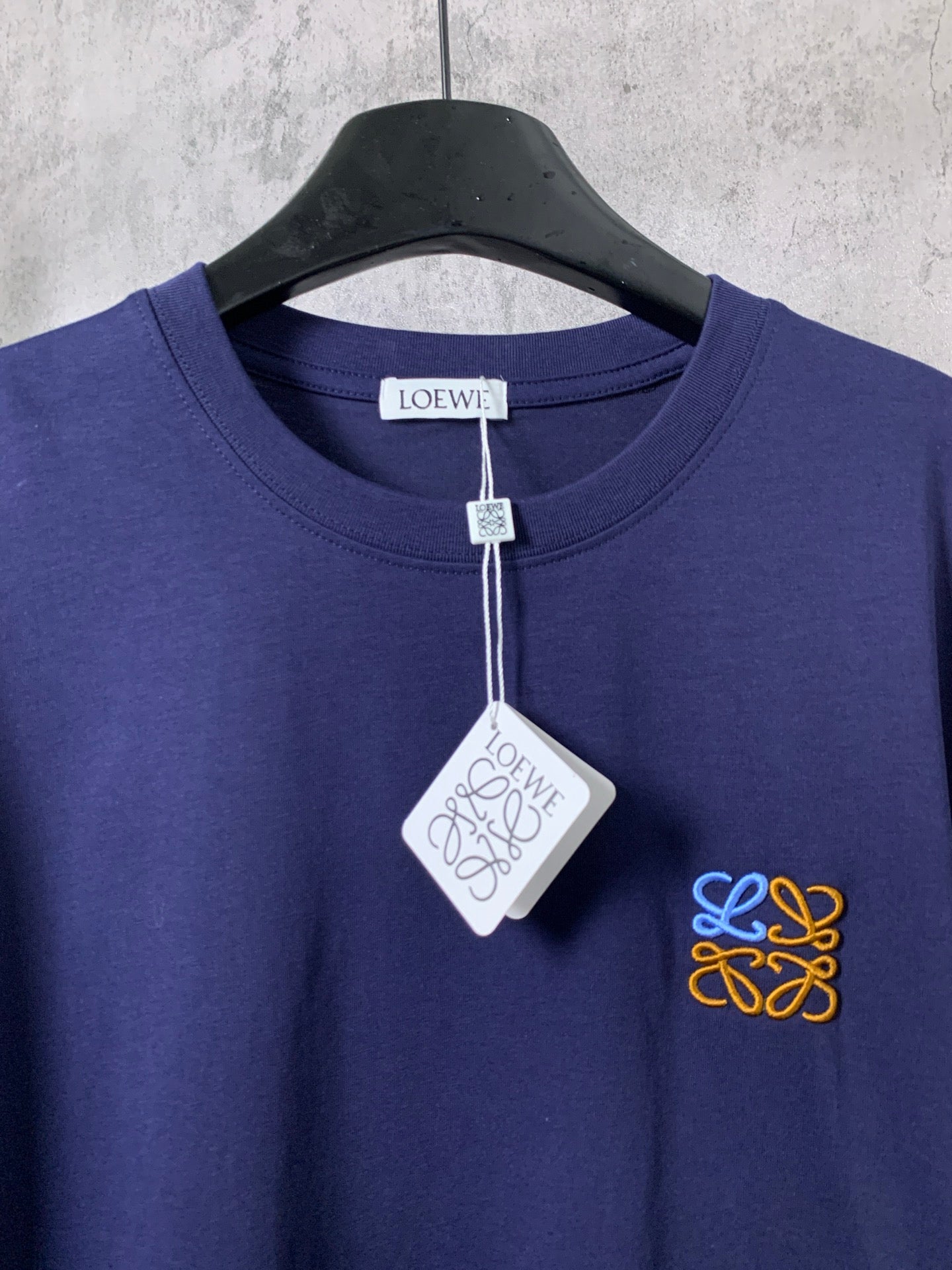 LuxluxHouse Best Quality Clothes T-shirt Loewe