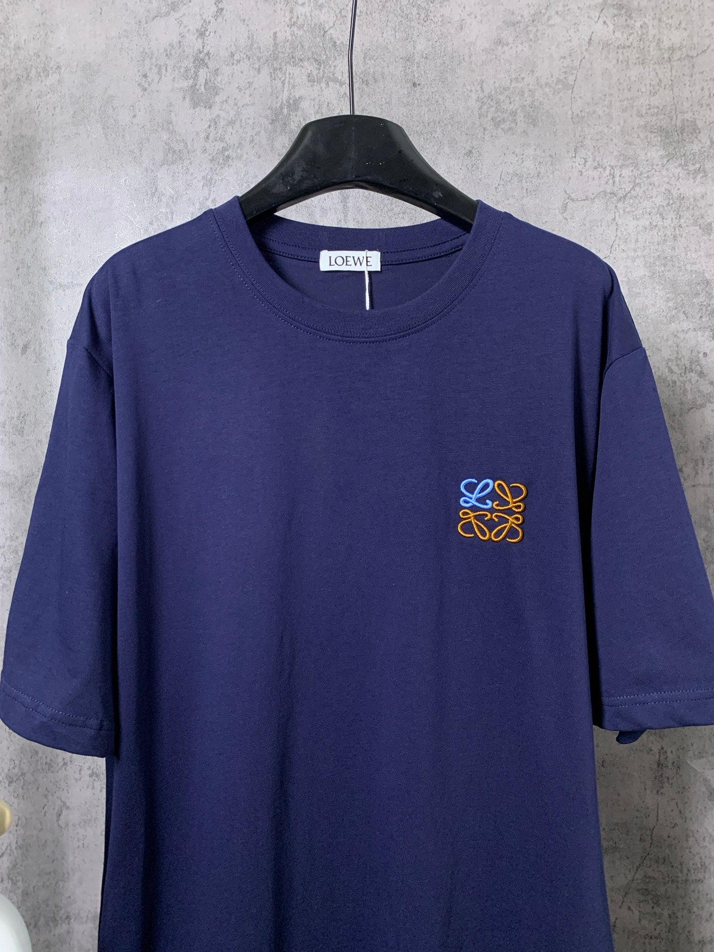 LuxluxHouse Best Quality Clothes T-shirt Loewe
