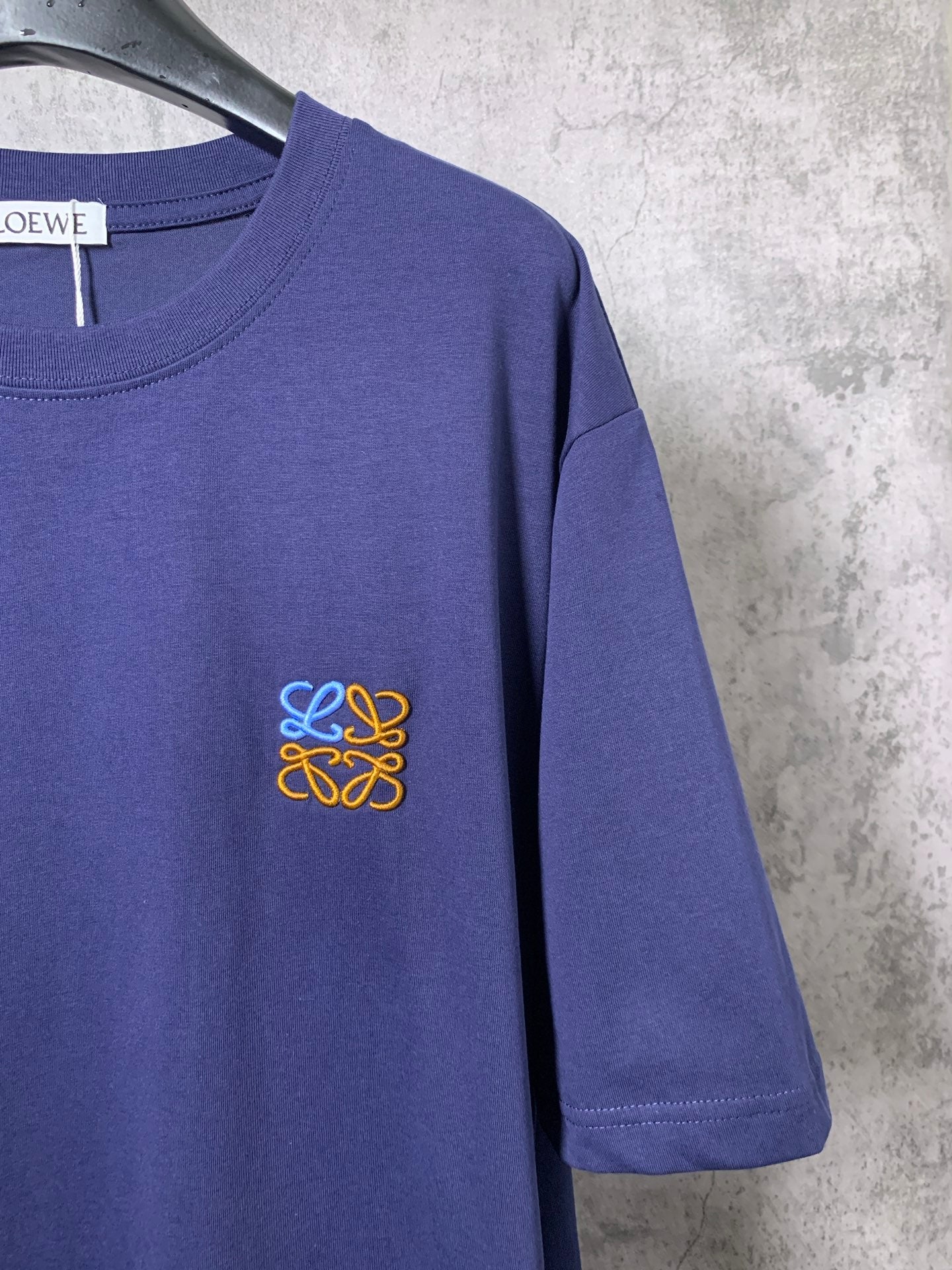 LuxluxHouse Best Quality Clothes T-shirt Loewe