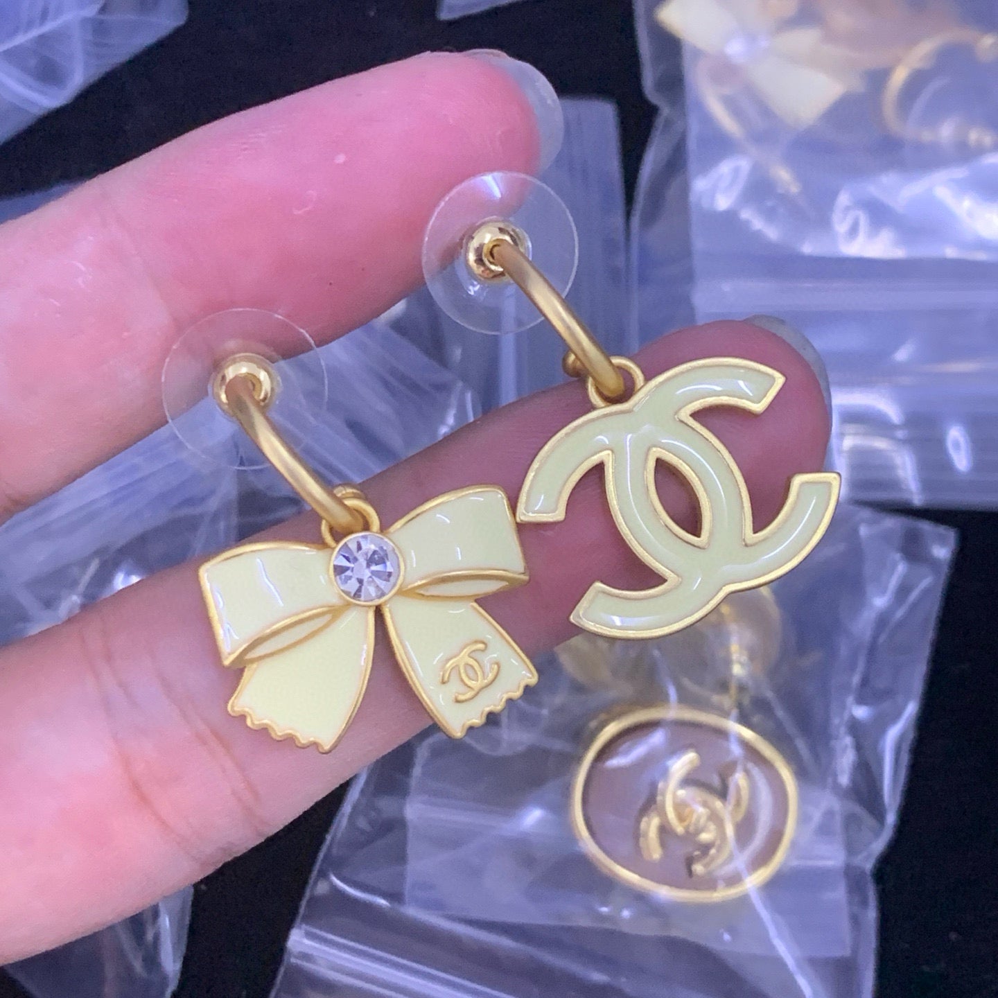 LuxluxHouse Low Price And High Quality Accessories Chanel