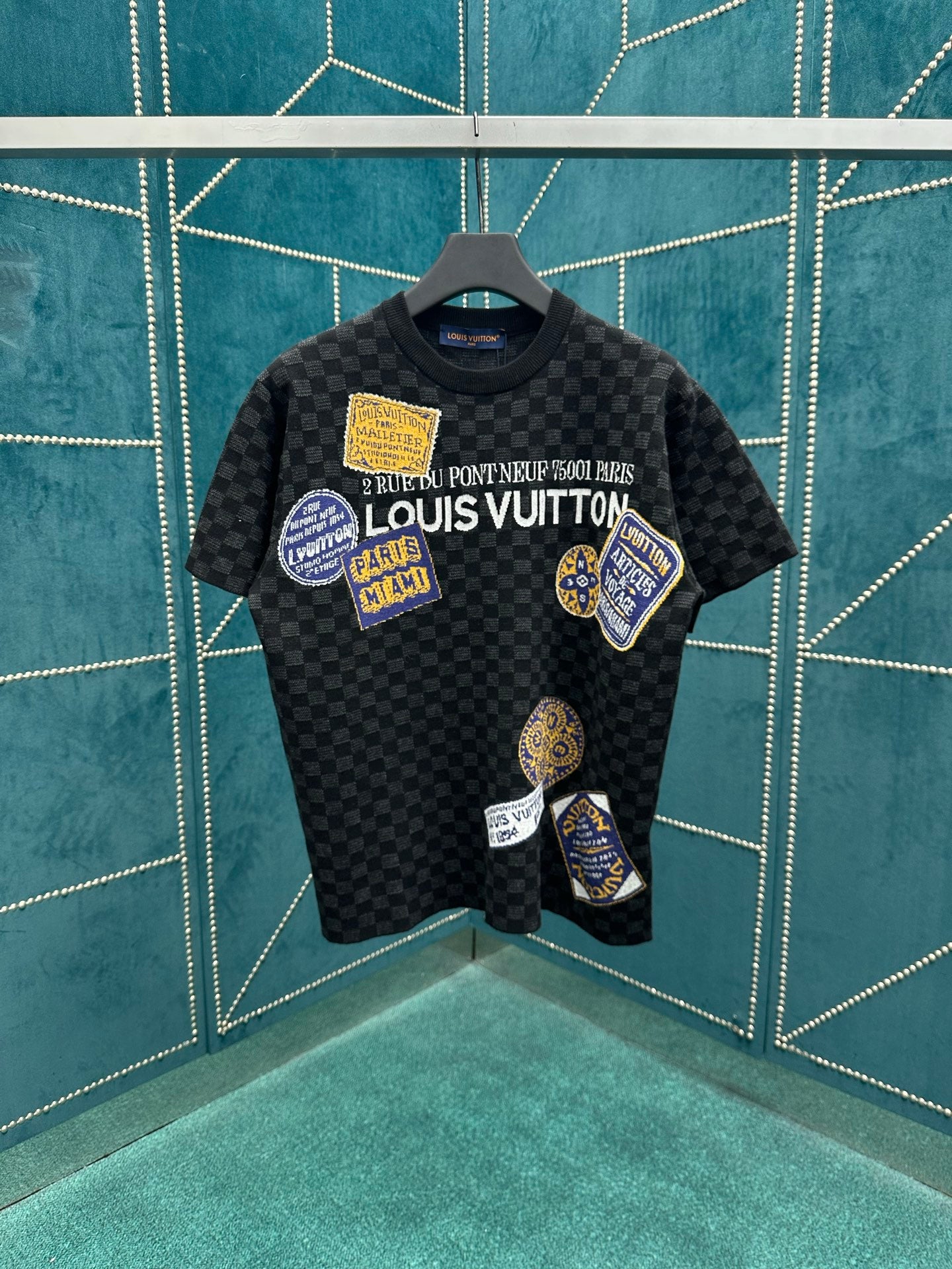 LuxluxHouse Best Quality Clothes T-shirt Louis Vuitton