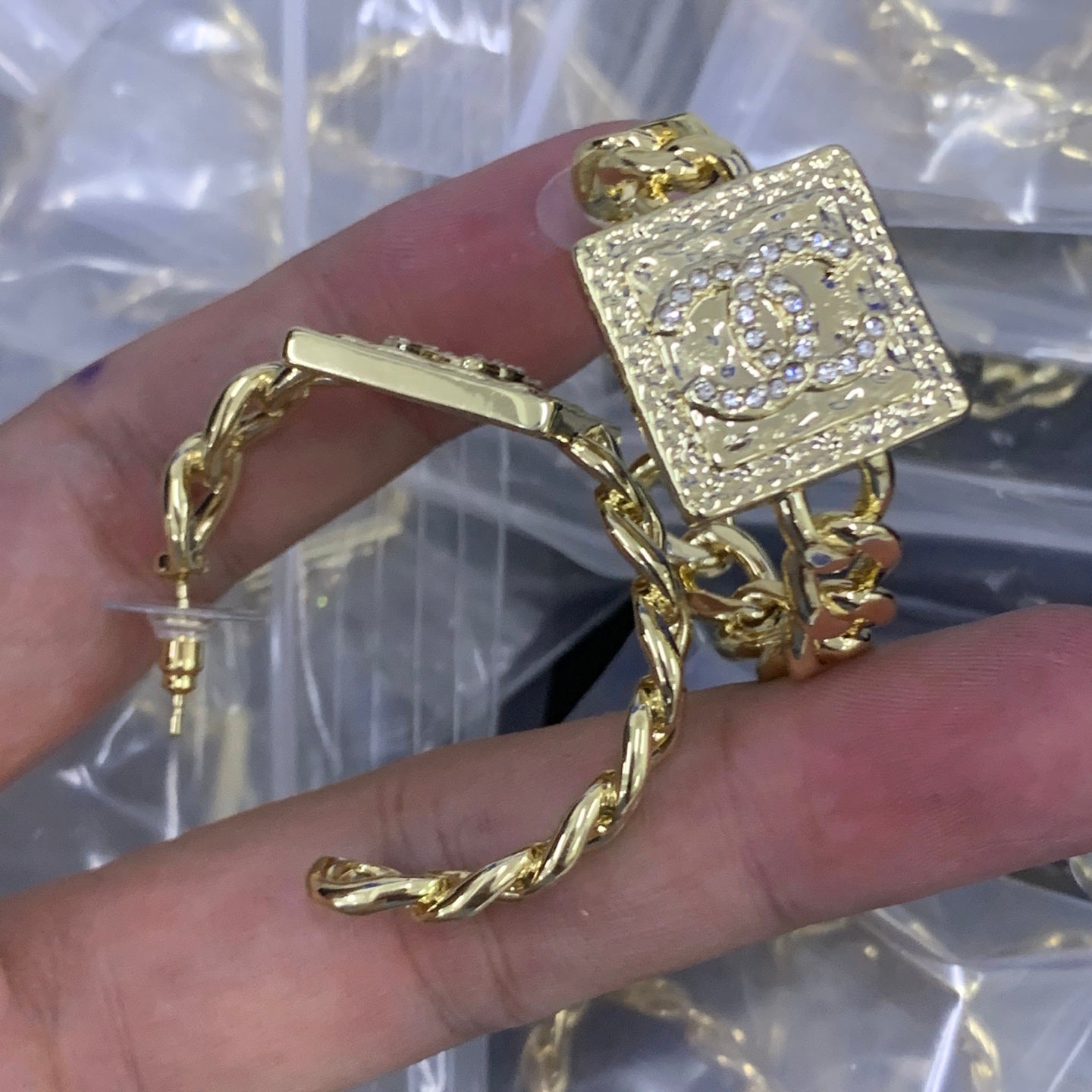 LuxluxHouse Low Price And High Quality Accessories Chanel