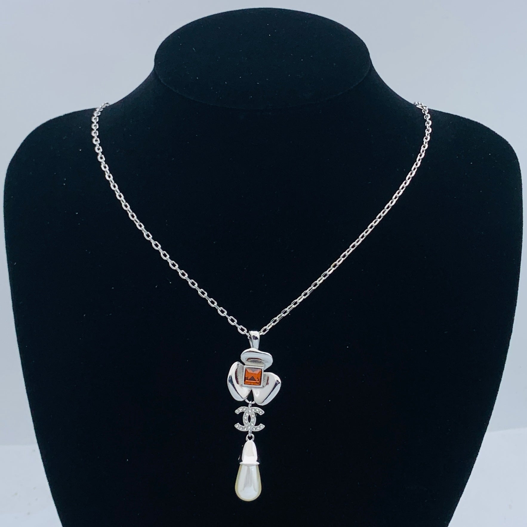 LuxluxHouse Low Price And High Quality Accessories Chanel
