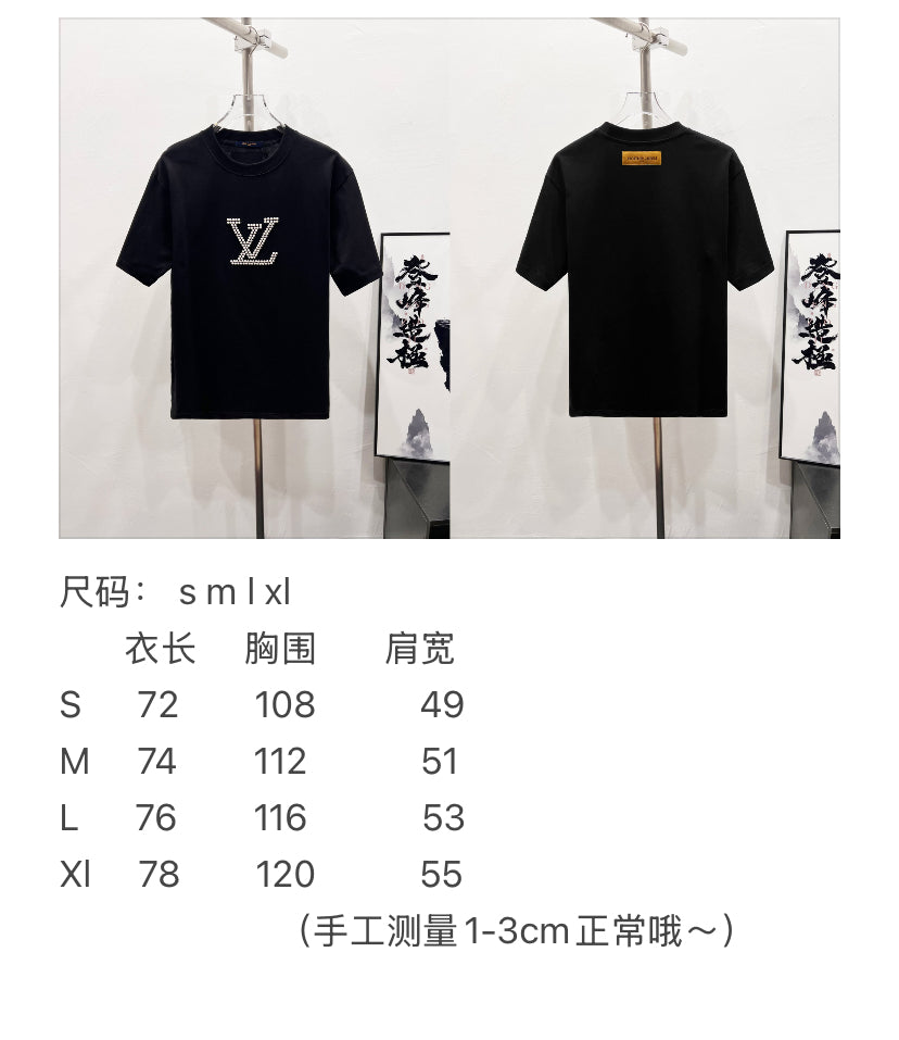 LuxluxHouse Best Quality Clothes T-shirt Louis Vuitton