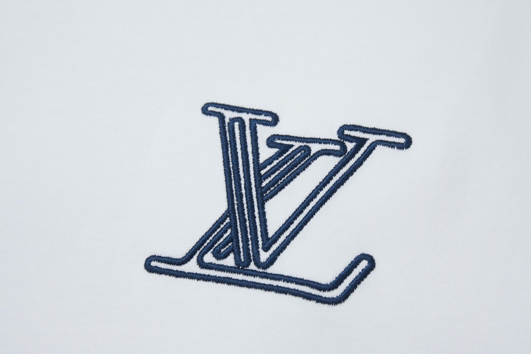 LuxluxHouse Best Quality Clothes T-shirt Louis Vuitton