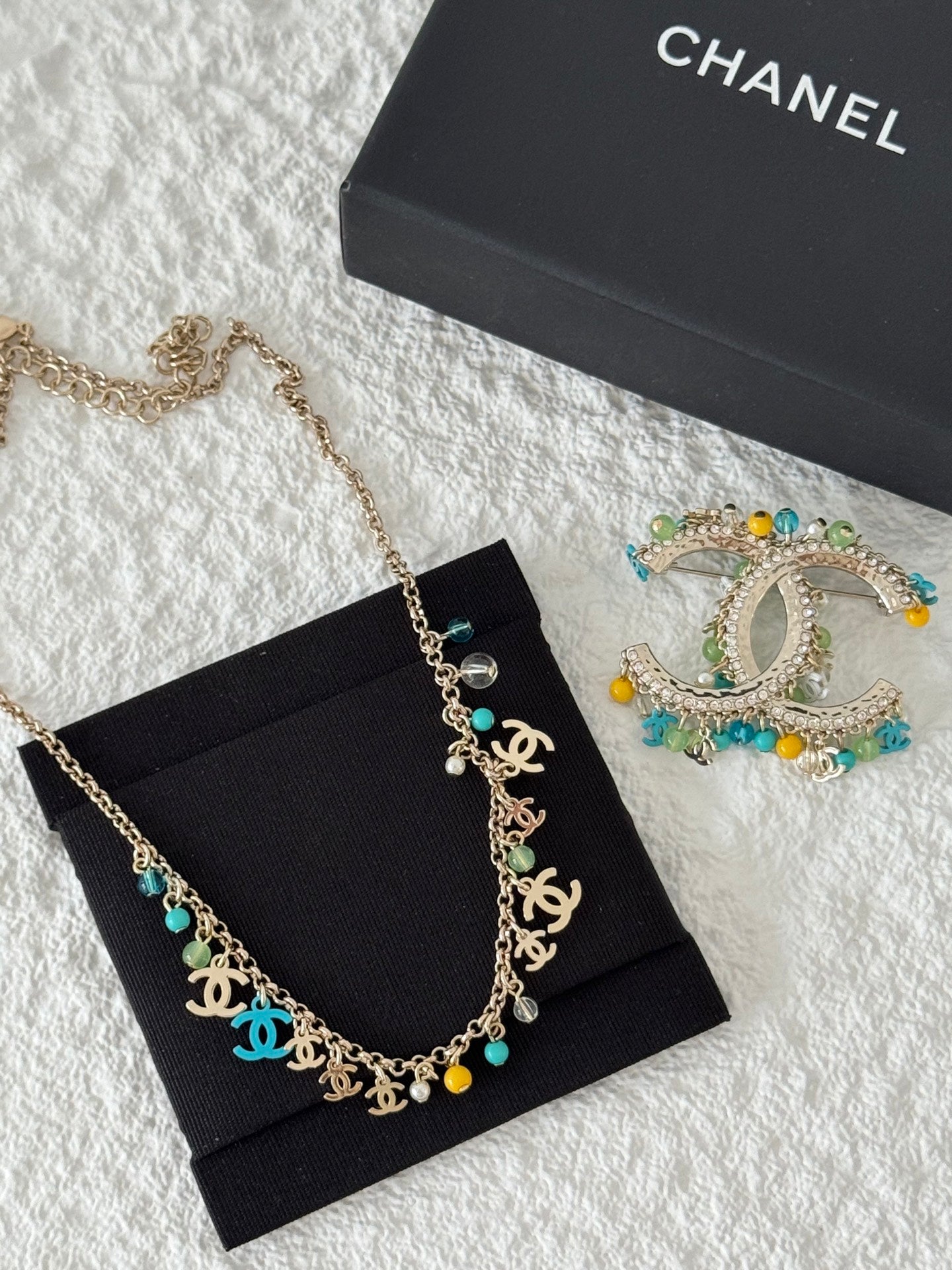 LuxluxHouse Low Price And High Quality Accessories Chanel
