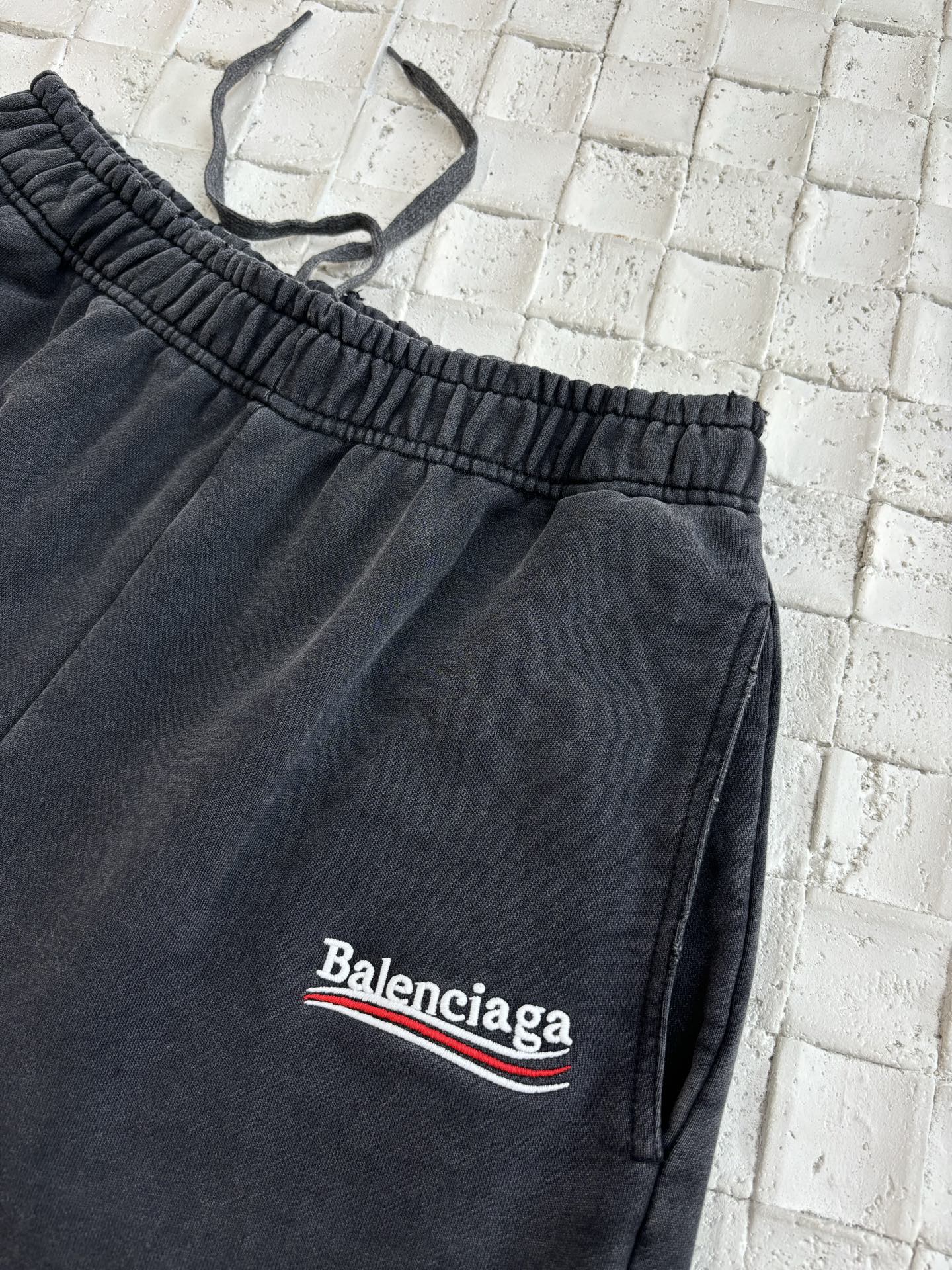 LuxluxHouse Best Quality Clothes Balenciaga Pants