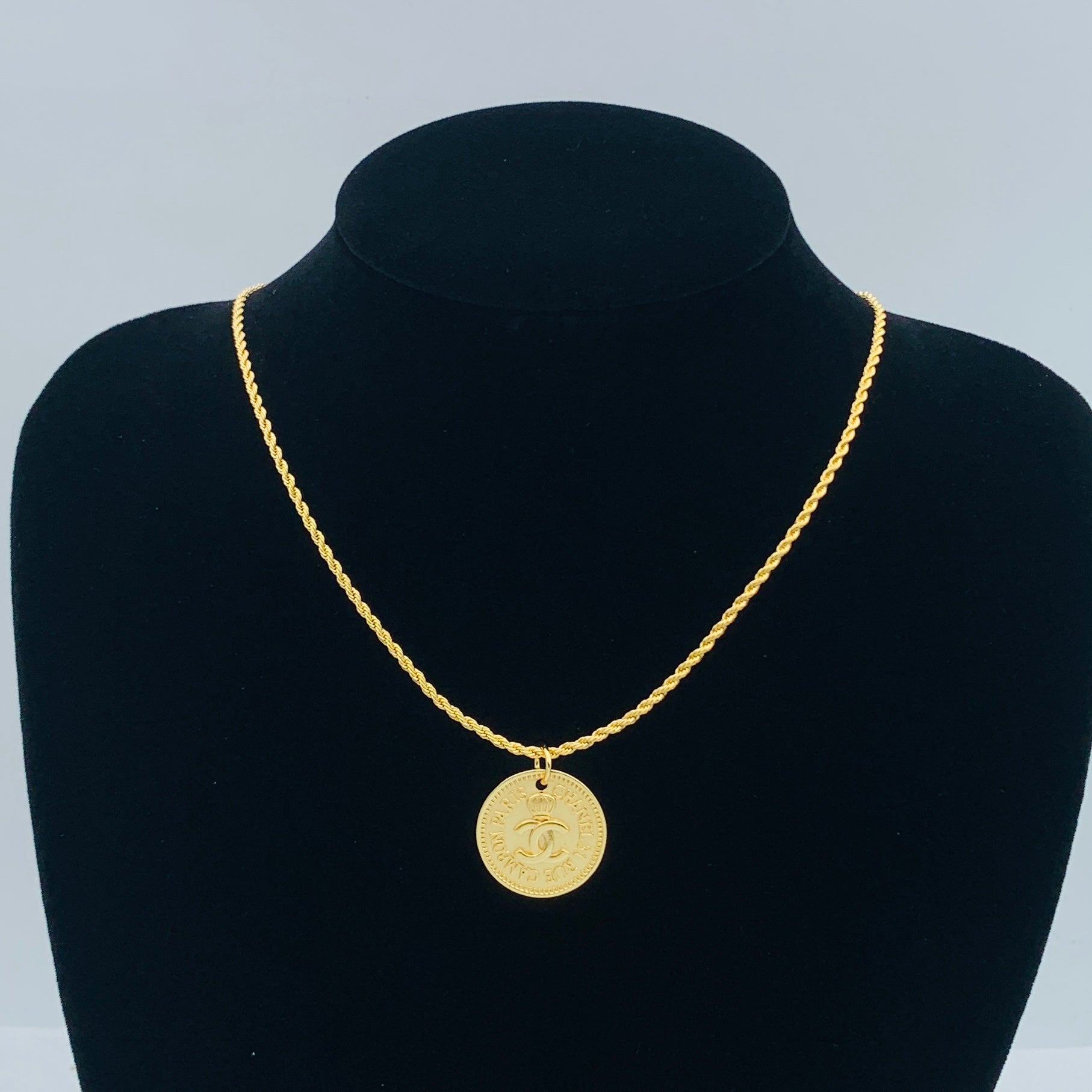 LuxluxHouse Low Price And High Quality Accessories Chanel