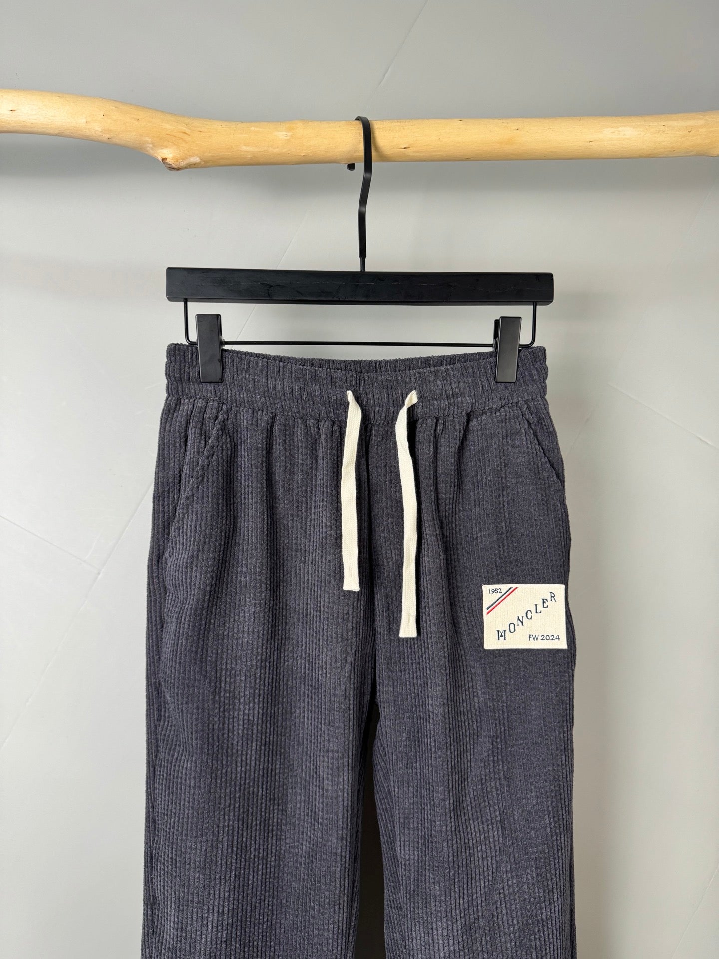LuxluxHouse Best Quality Clothes Pants Moncler