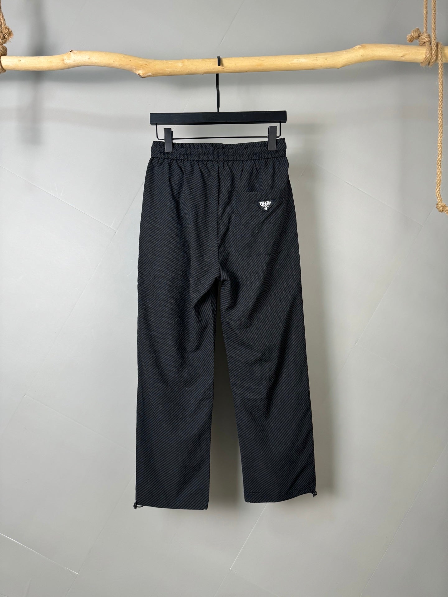 LuxluxHouse Best Quality Clothes Pants Prada