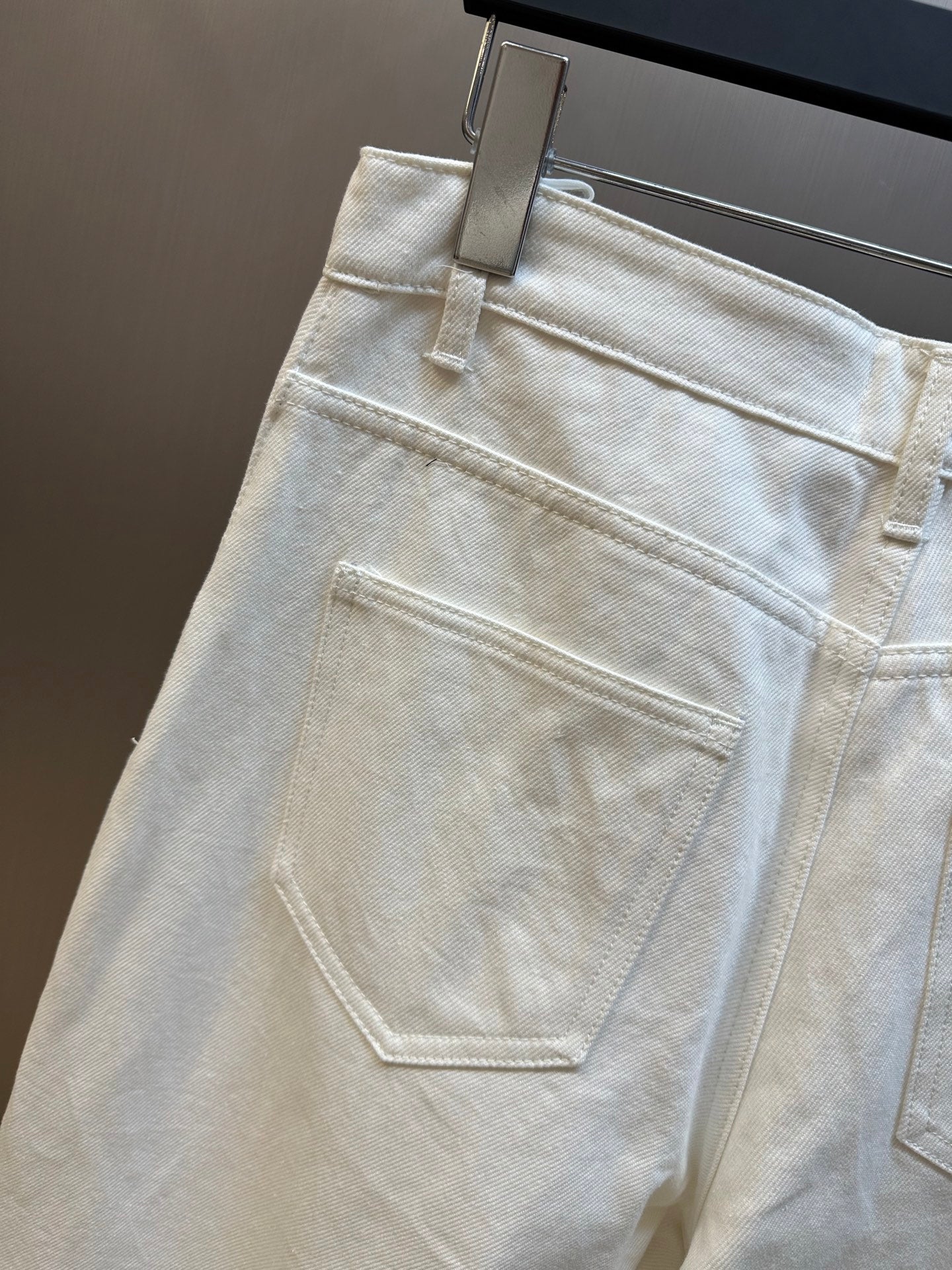 LuxluxHouse Best Quality Clothes Pants Chanel & Maison Margiela