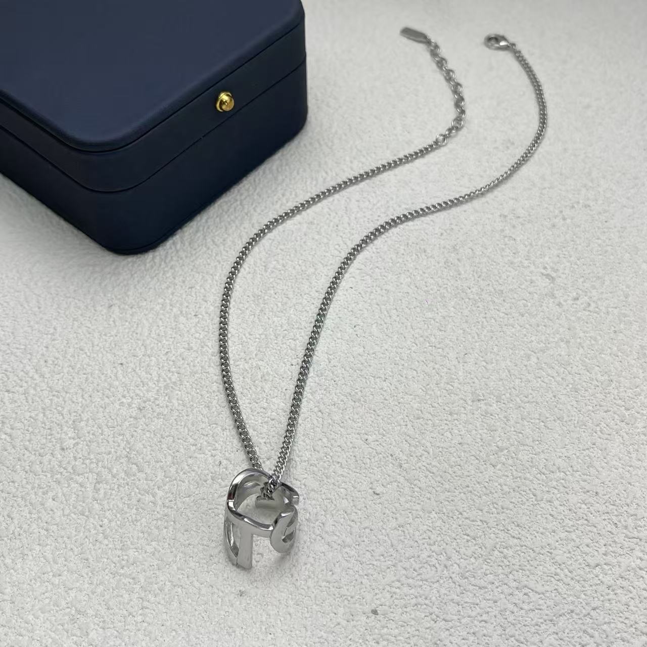 LuxluxHouse Low Price And High Quality Accessories YSL