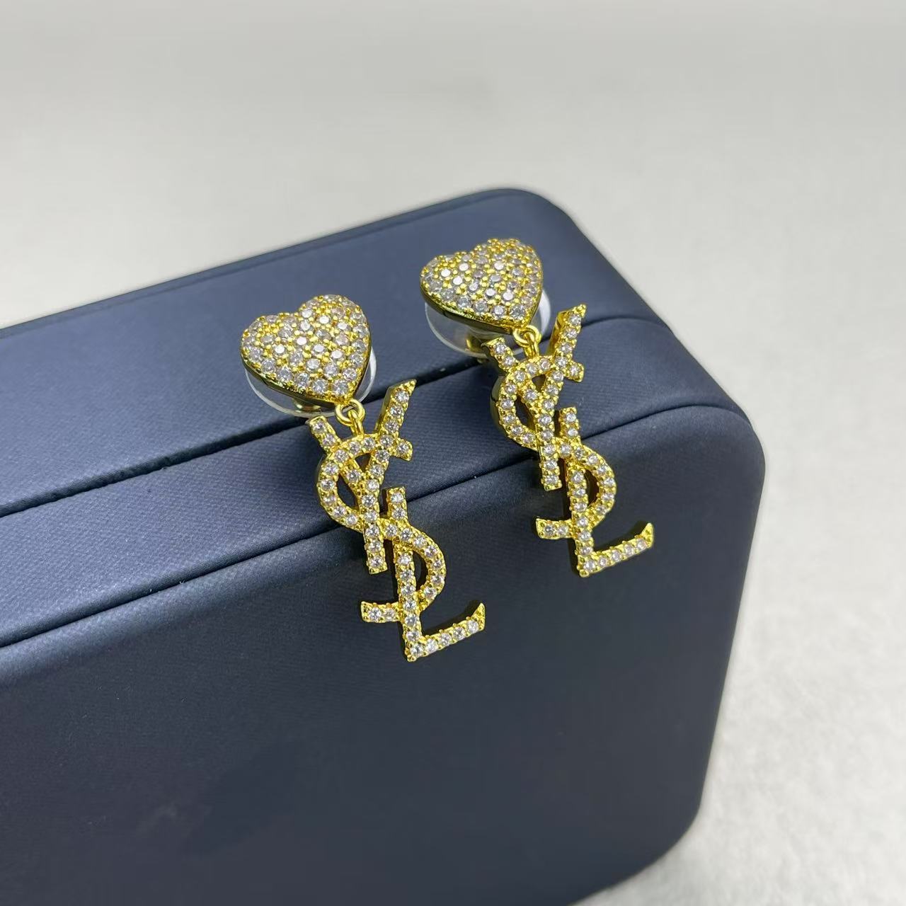 LuxluxHouse Low Price And High Quality Accessories YSL