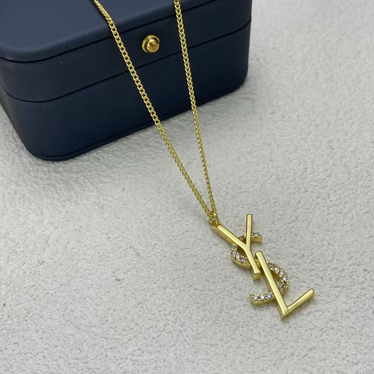 LuxluxHouse Low Price And High Quality Accessories YSL