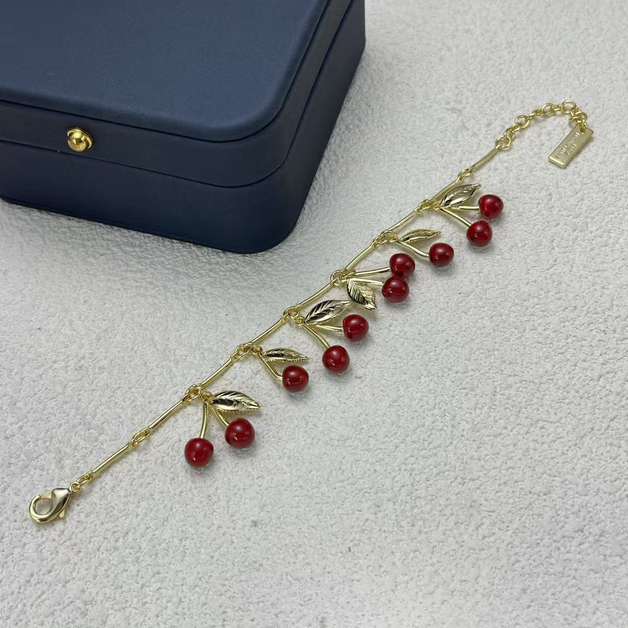 LuxluxHouse Low Price And High Quality Accessories YSL