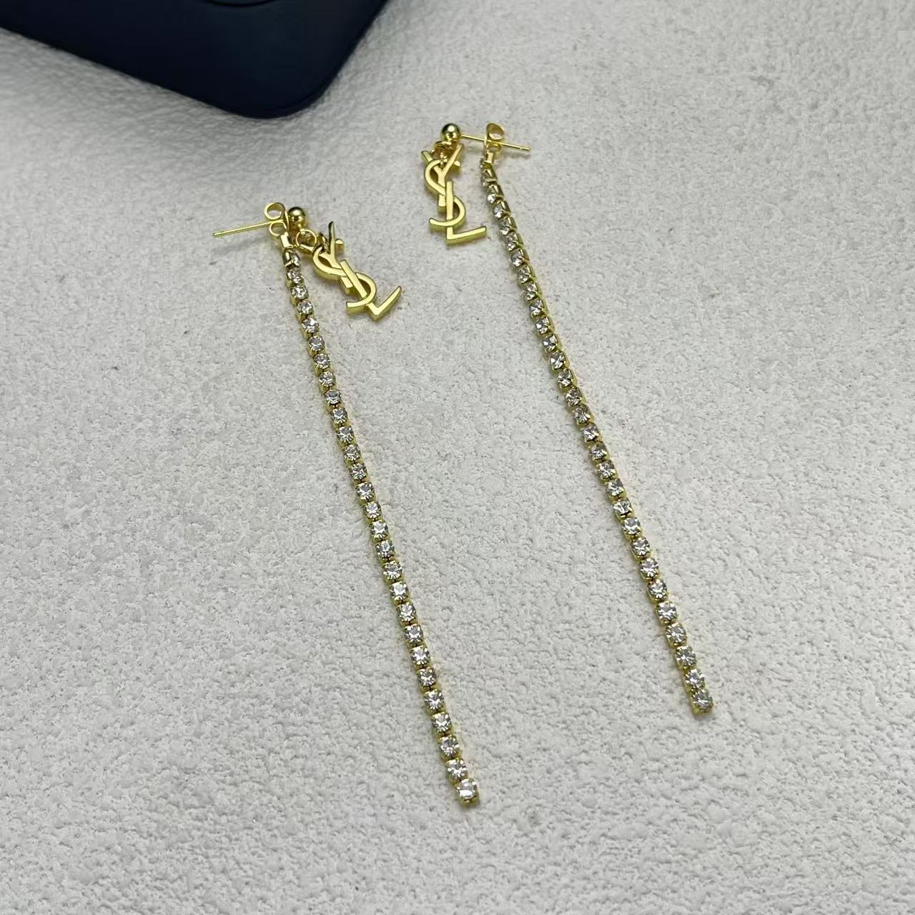 LuxluxHouse Low Price And High Quality Accessories YSL