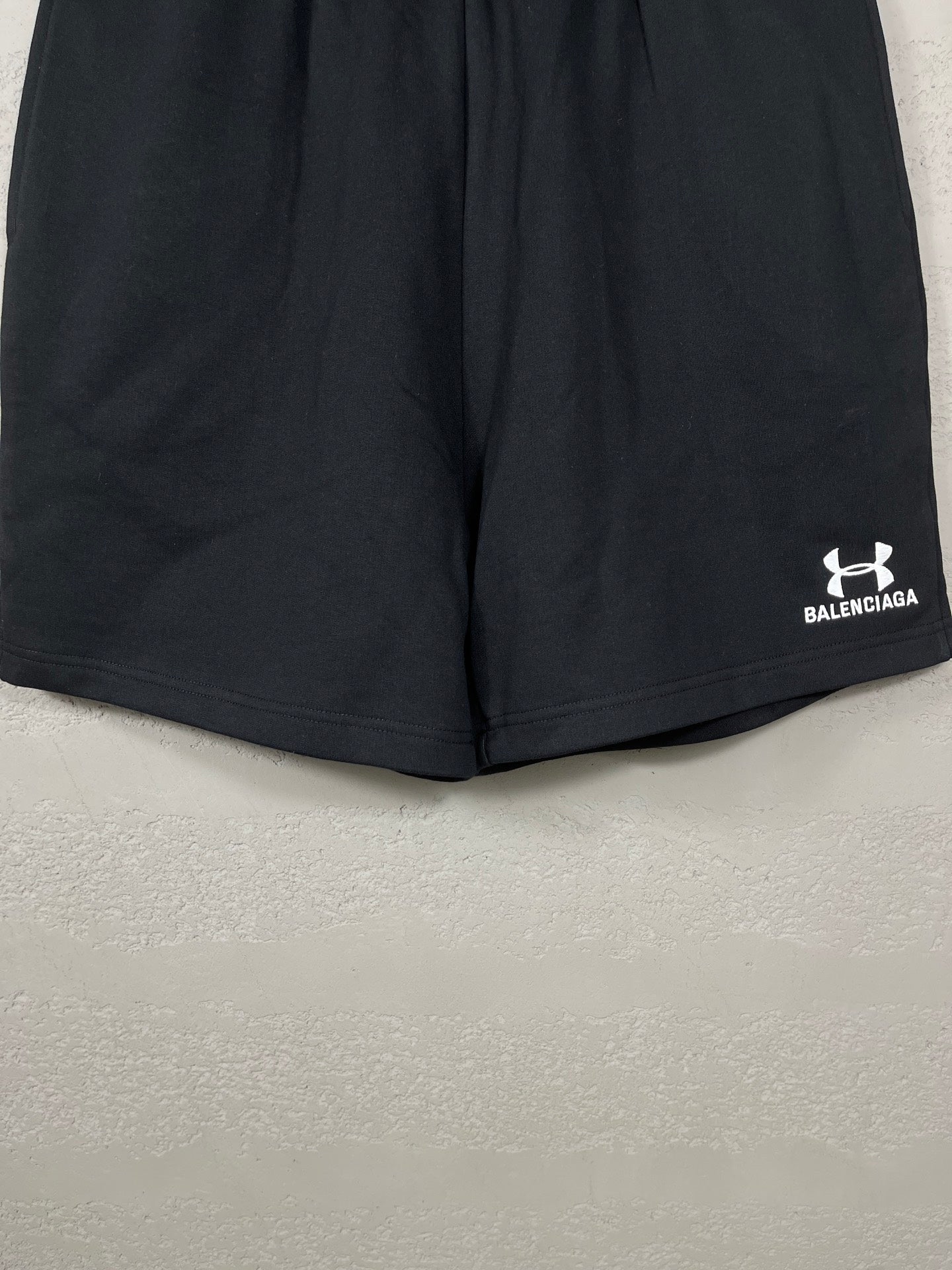 LuxluxHouse Best Quality Clothes Balenciaga Pants