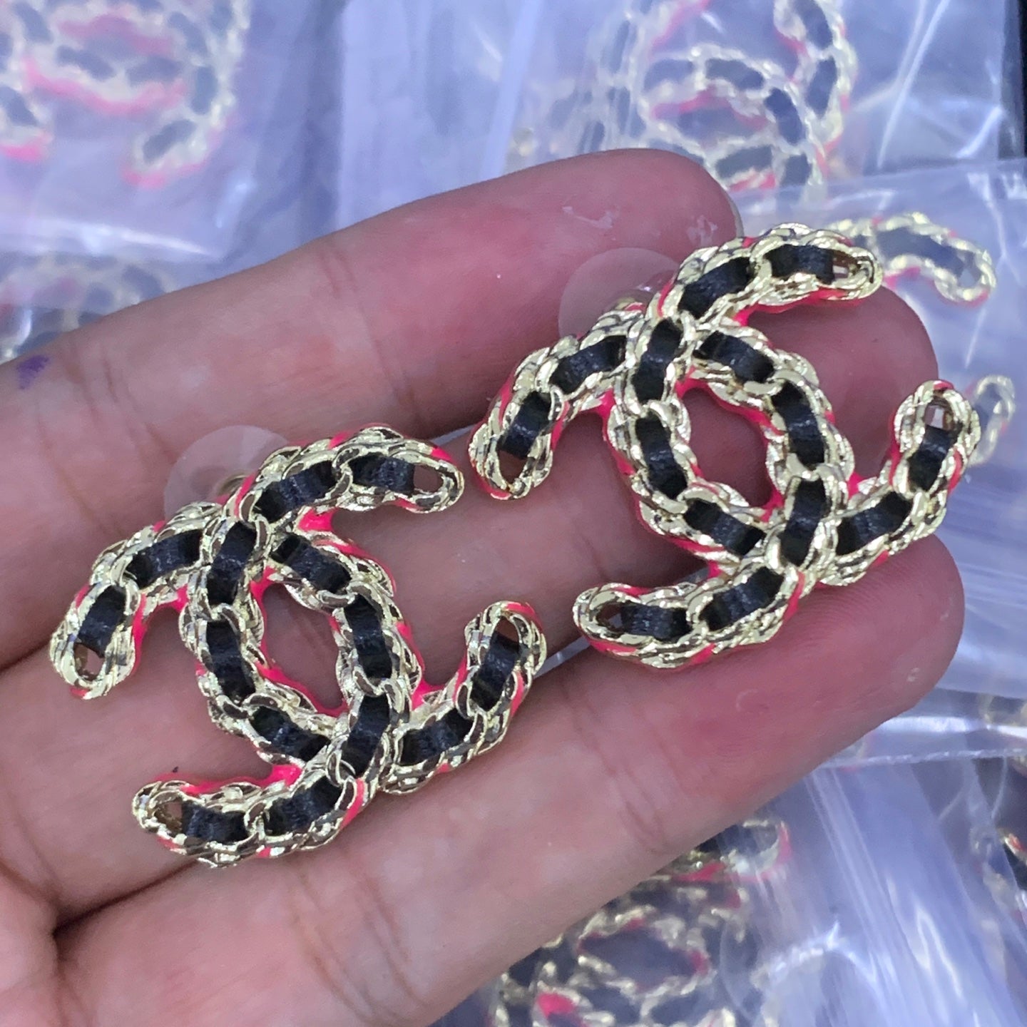 LuxluxHouse Low Price And High Quality Accessories Chanel