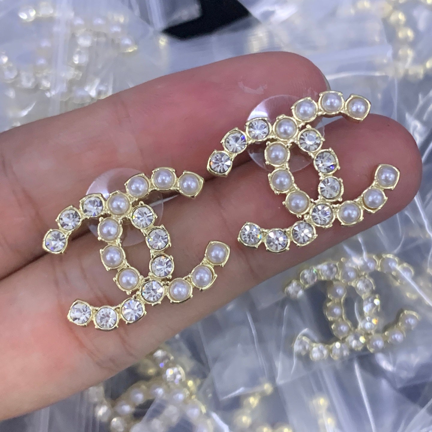 LuxluxHouse Low Price And High Quality Accessories Chanel