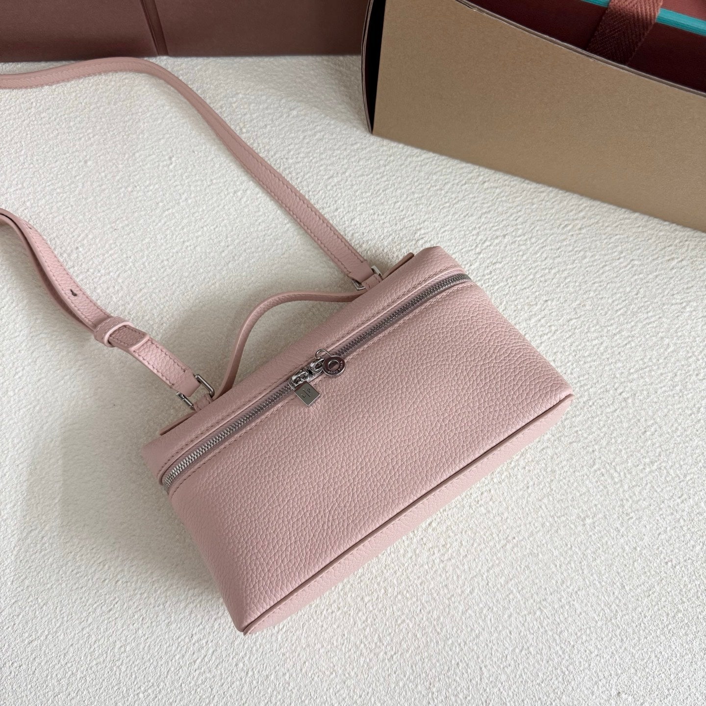 LuxluxHouse Best Quality Bags Loro Piana Women