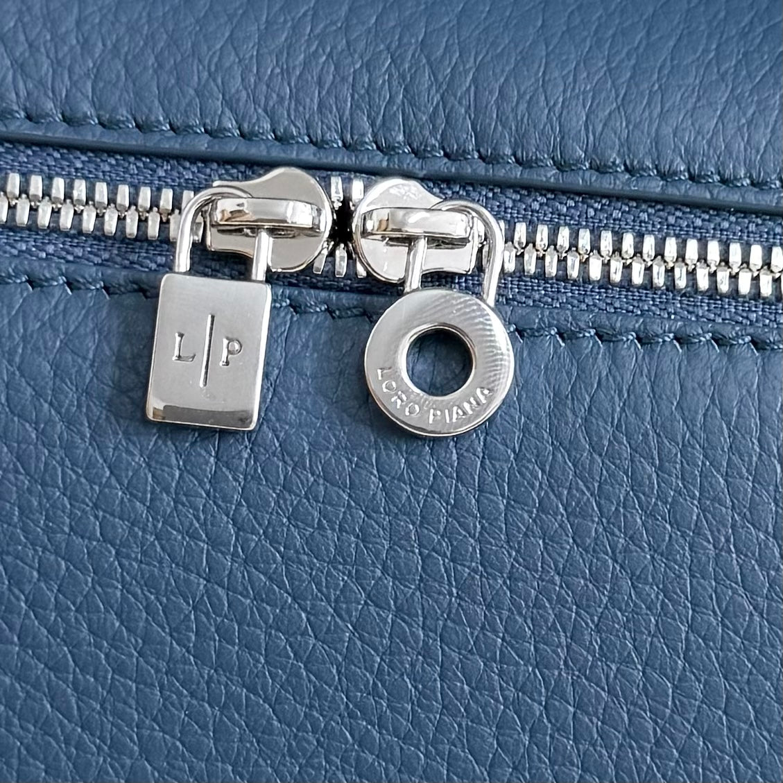 LuxluxHouse Best Quality Bags Loro Piana Women