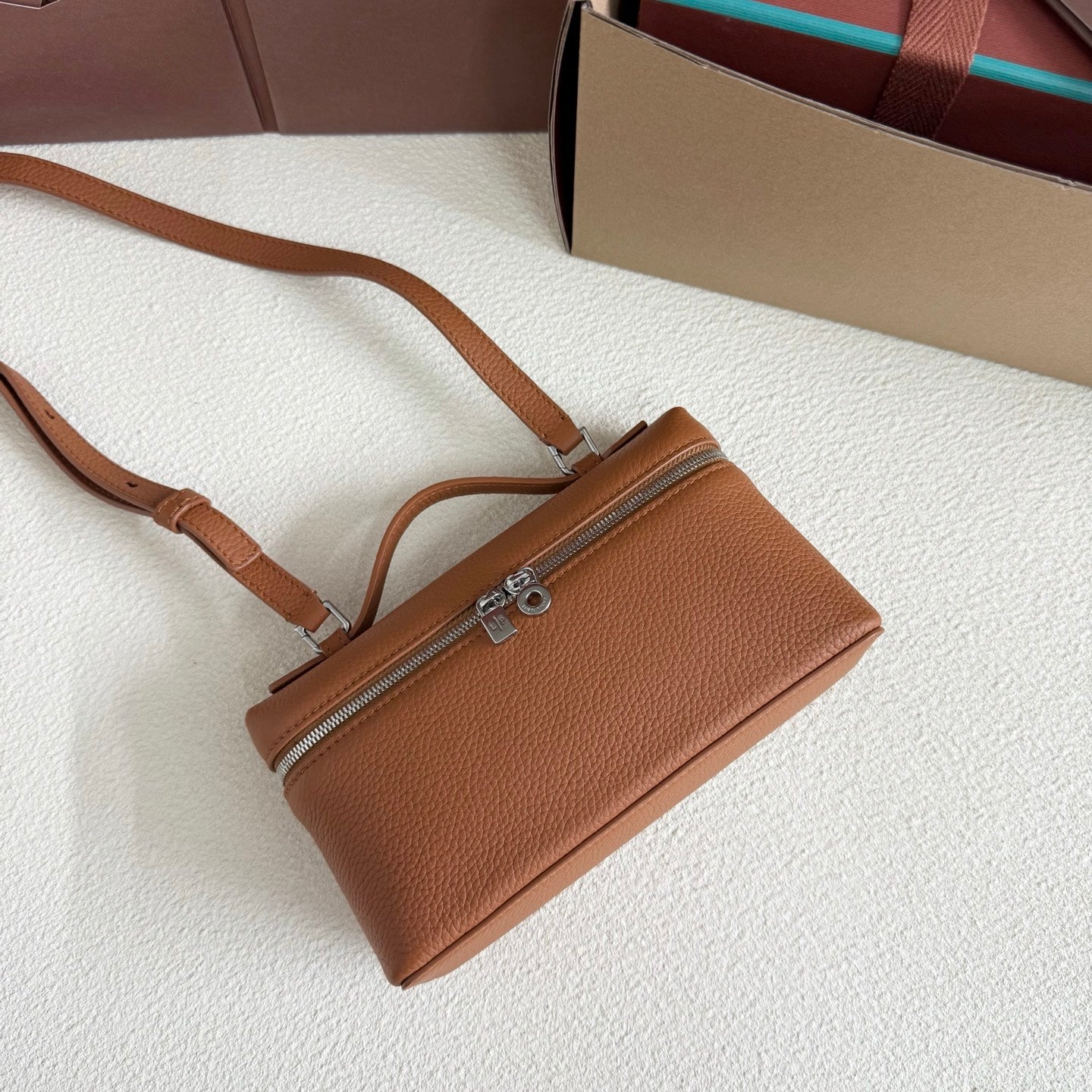 LuxluxHouse Best Quality Bags Loro Piana Women