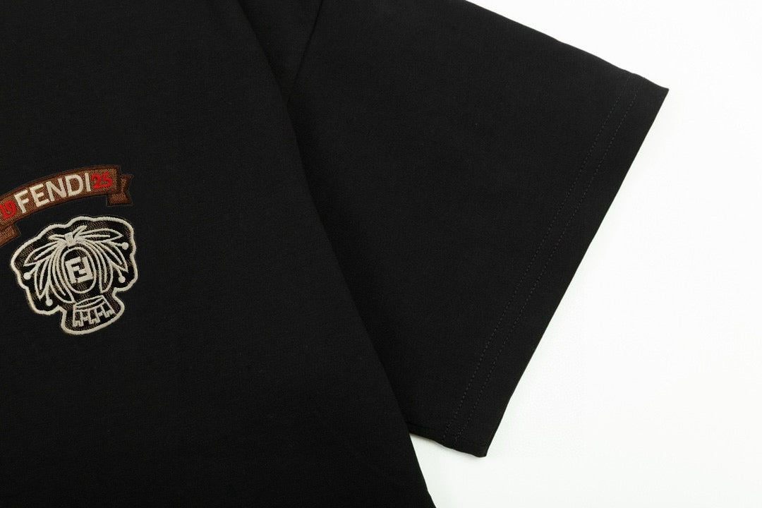 LuxluxHouse Best Quality Clothes Fendi T-shirt