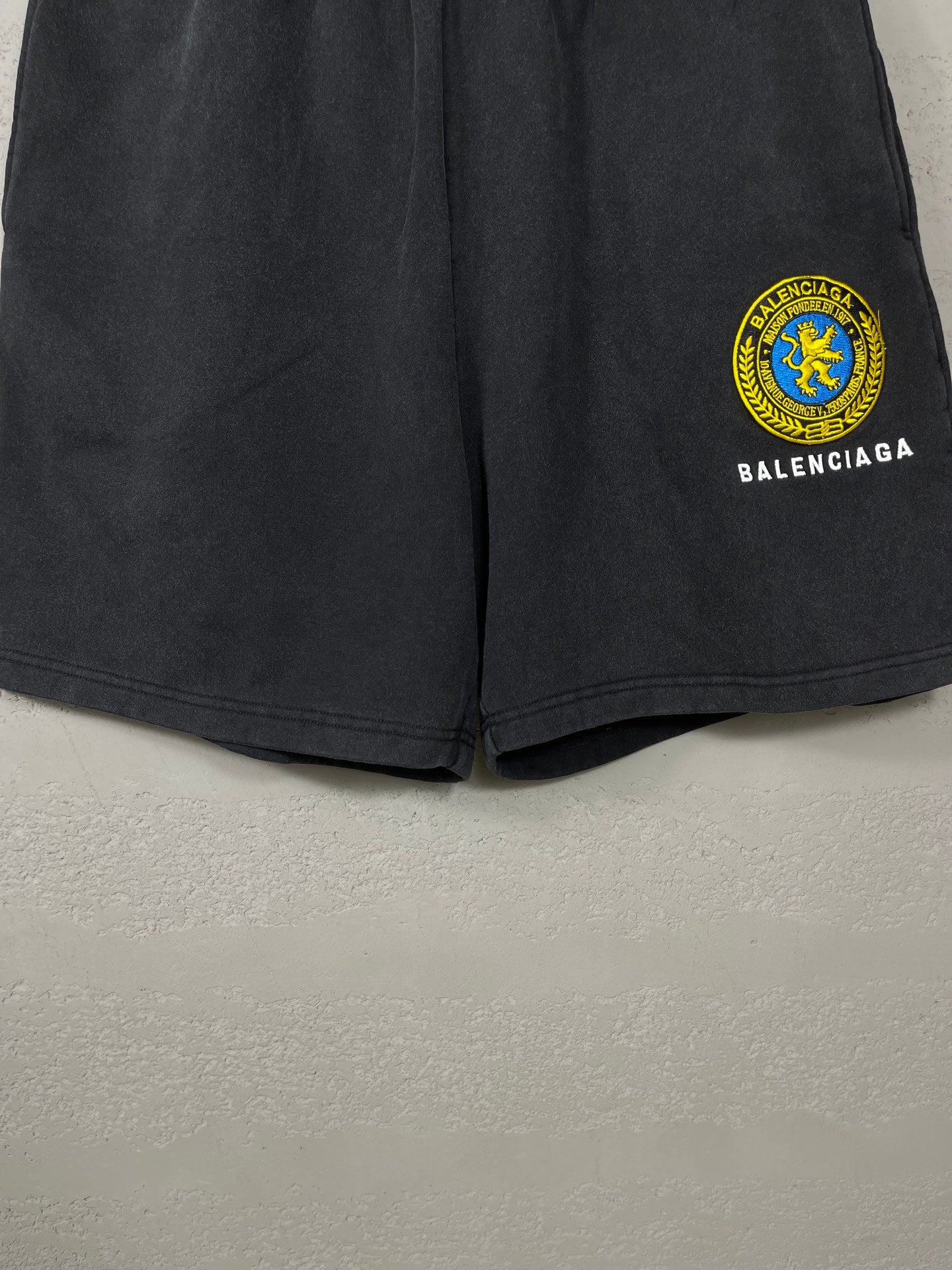 LuxluxHouse Best Quality Clothes Balenciaga Pants