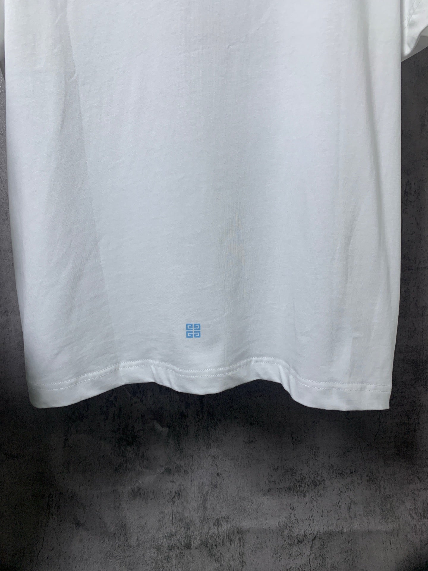 LuxluxHouse Best Quality Clothes Givenchy T-shirt