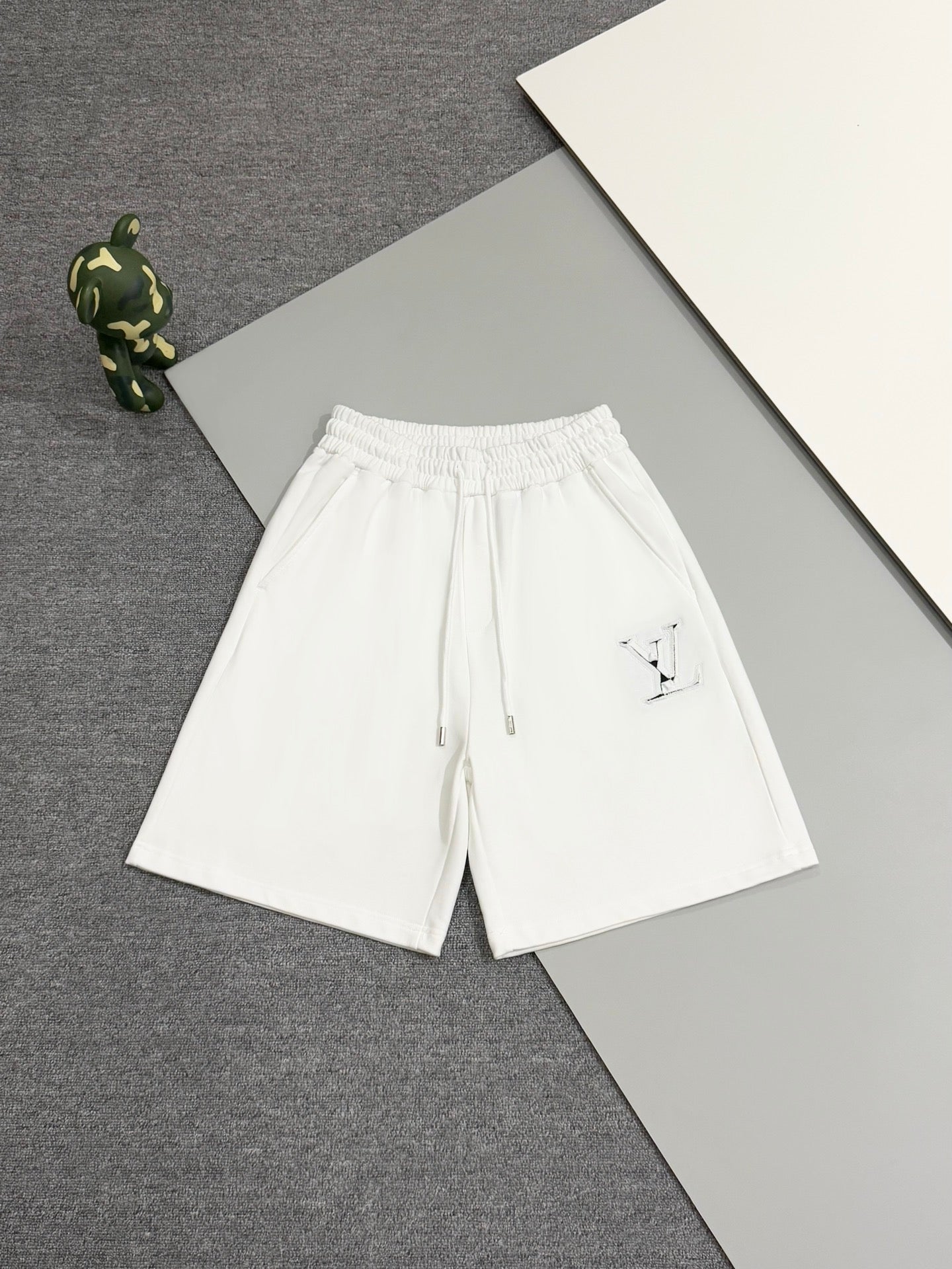 LuxluxHouse Best Quality Clothes Pants Louis Vuitton