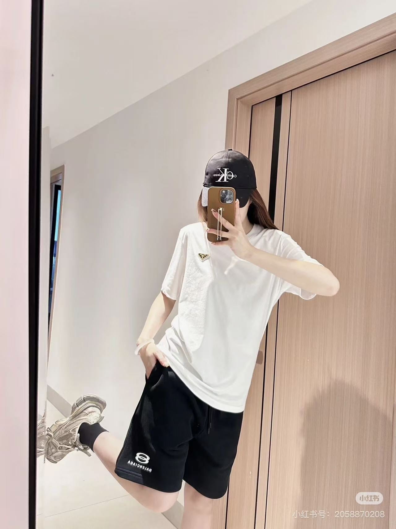 LuxluxHouse Best Quality Clothes Balenciaga Pants