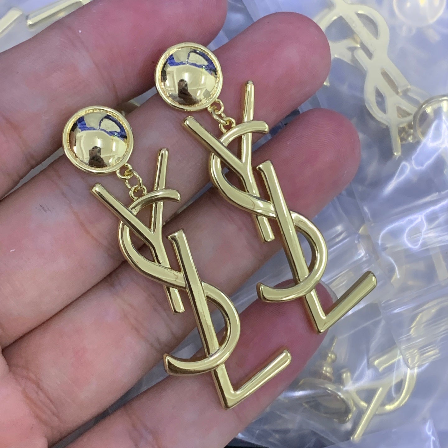 LuxluxHouse Low Price And High Quality Accessories YSL