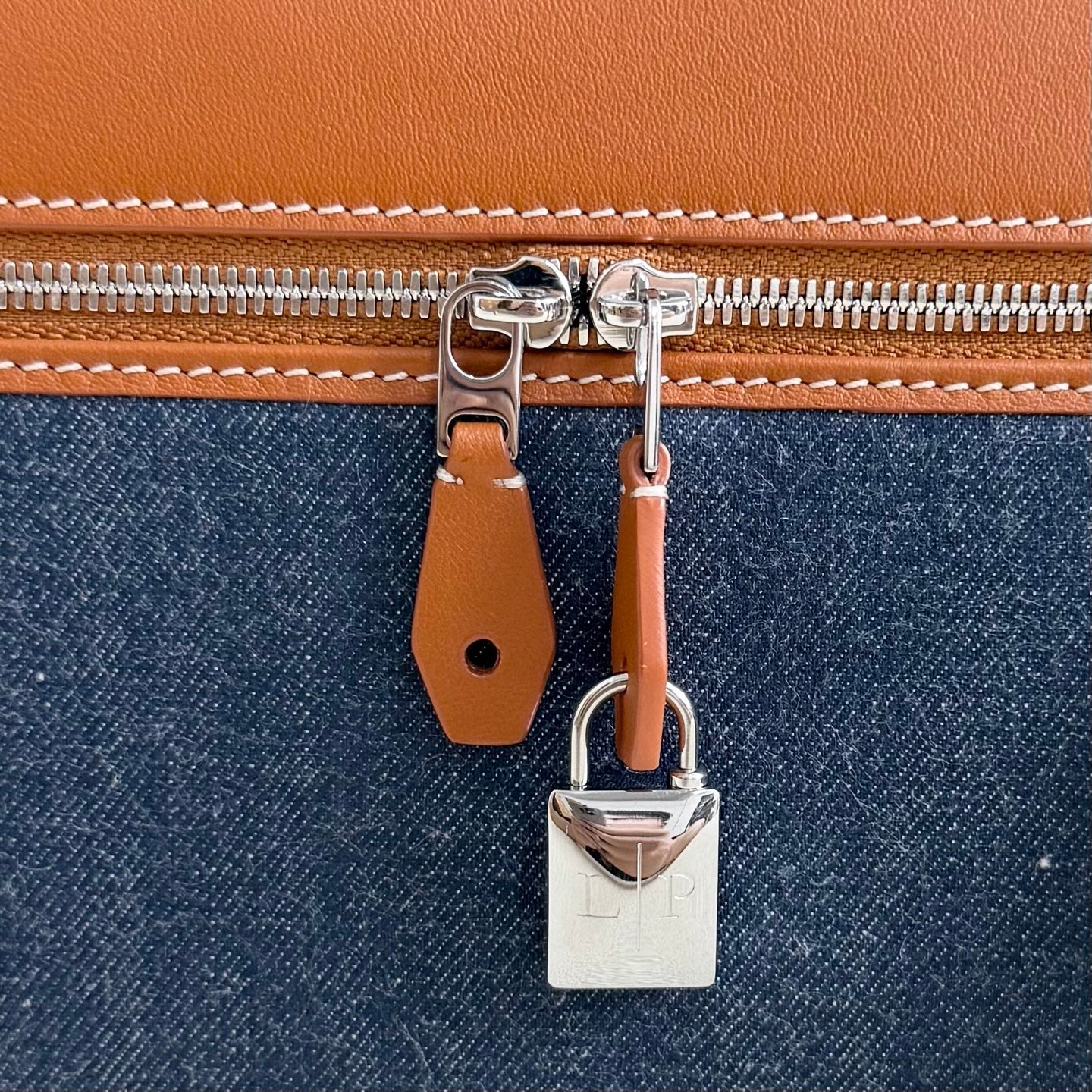 LuxluxHouse Best Quality Bags Loro Piana Women