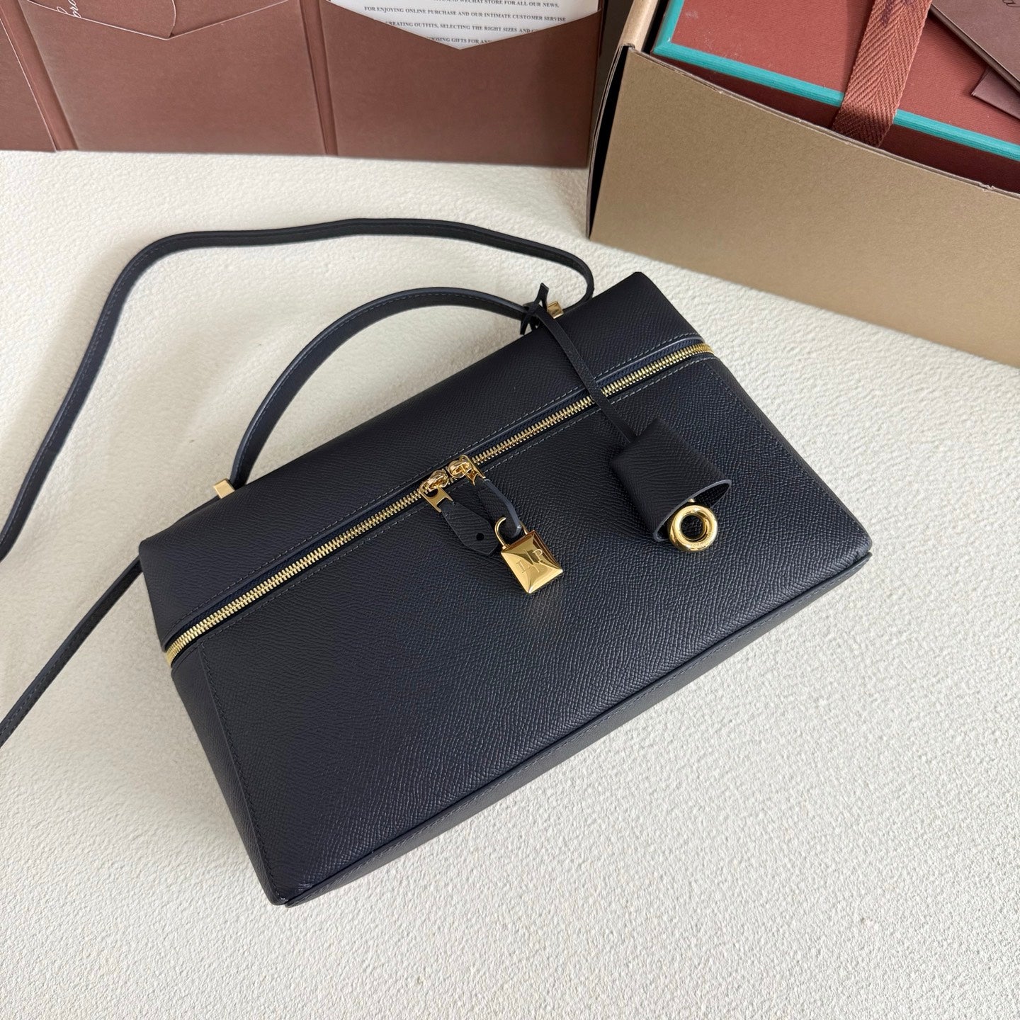 LuxluxHouse Best Quality Bags Loro Piana Women