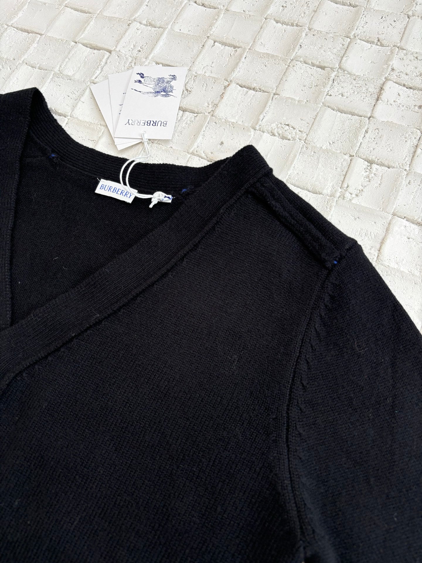LuxluxHouse Best Quality Clothes Burberry Hoodie & Sweater