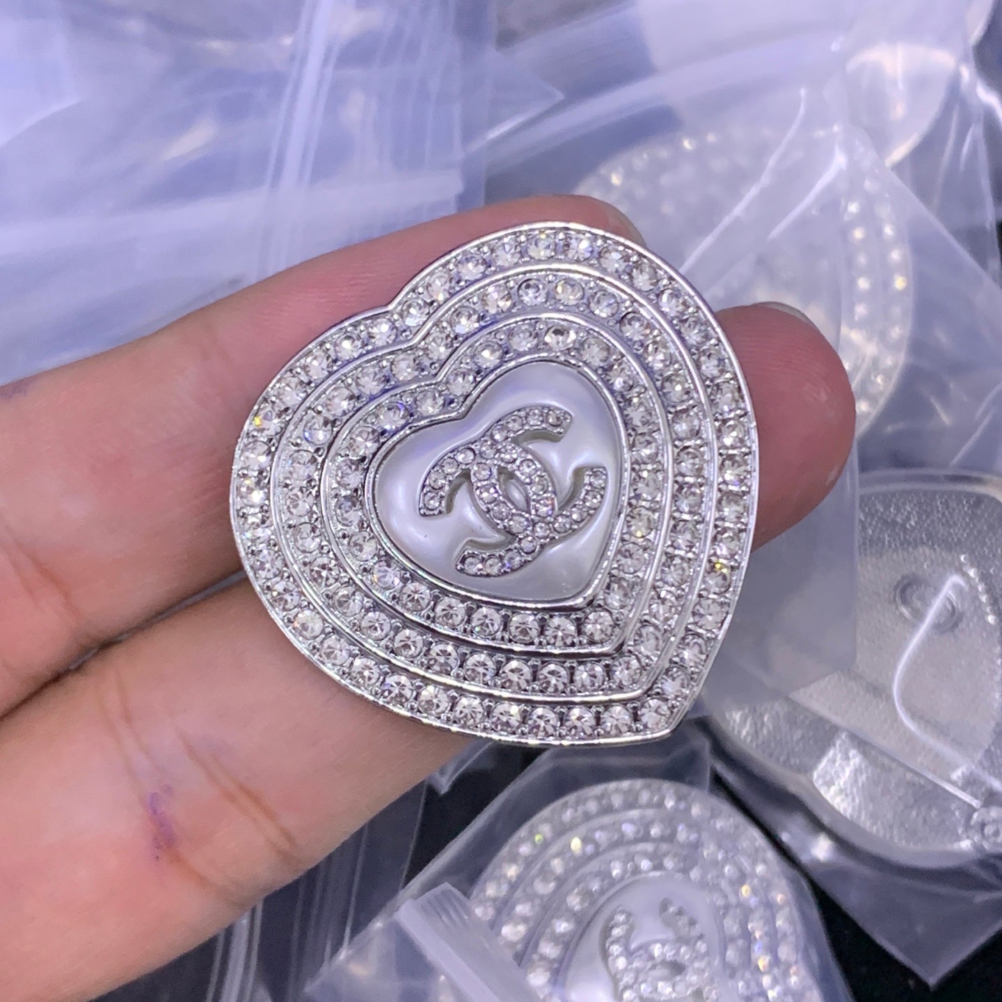 LuxluxHouse Low Price And High Quality Accessories Chanel