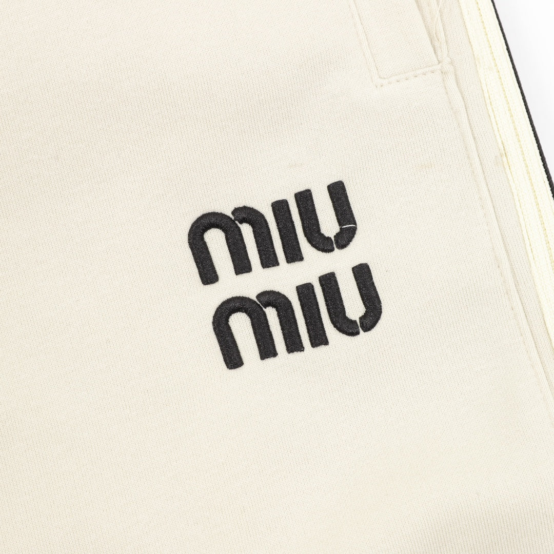 LuxluxHouse Best Quality Clothes Miu Miu Pants