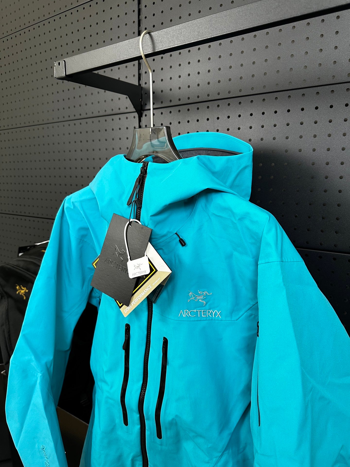 LuxluxHouse Best Quality Clothes Coats & Jackets Arcteryx
