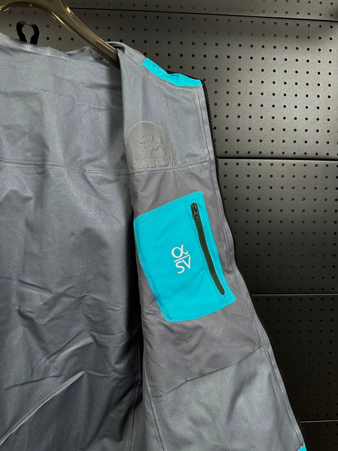 LuxluxHouse Best Quality Clothes Coats & Jackets Arcteryx