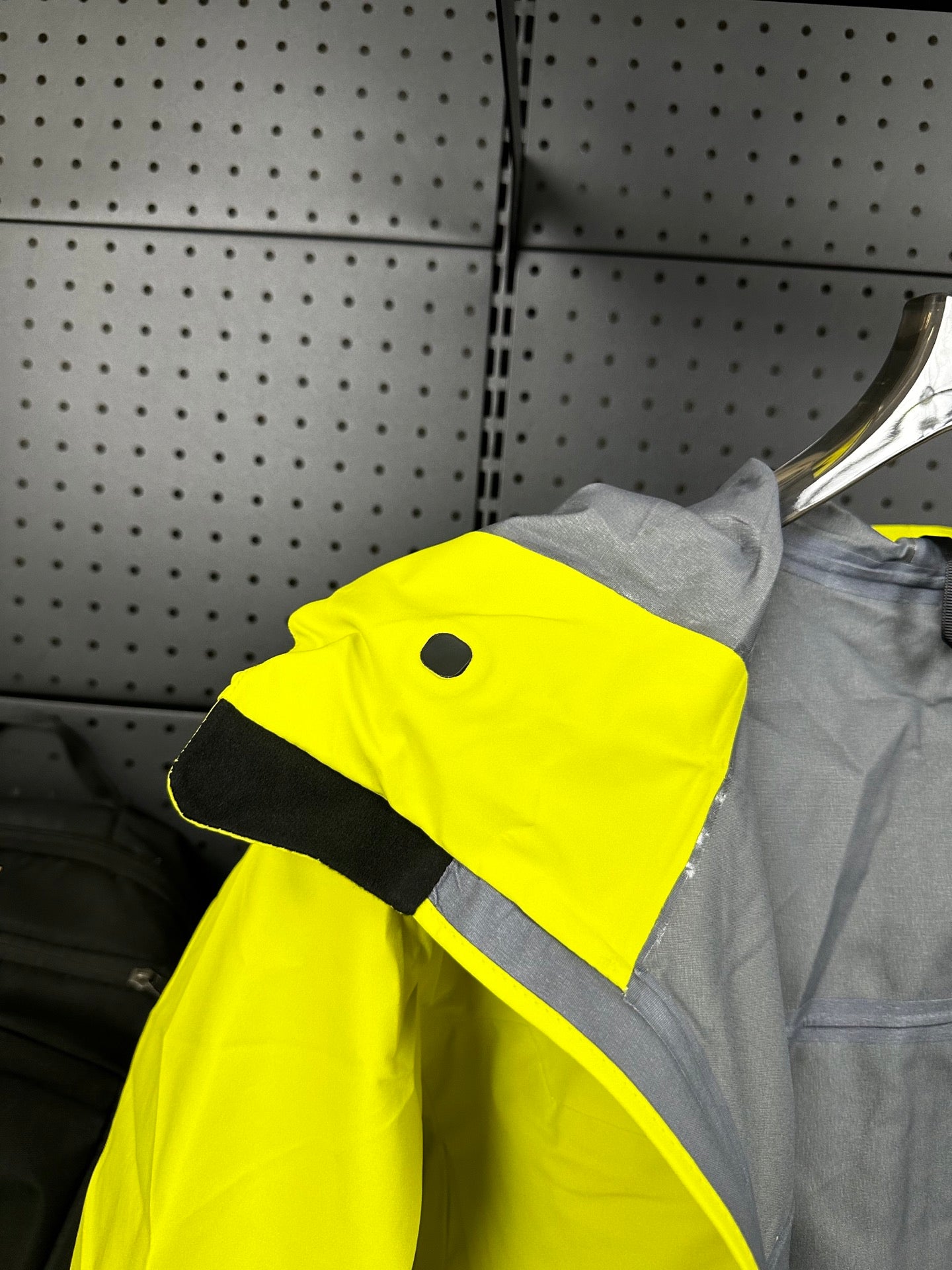 LuxluxHouse Best Quality Clothes Coats & Jackets Arcteryx