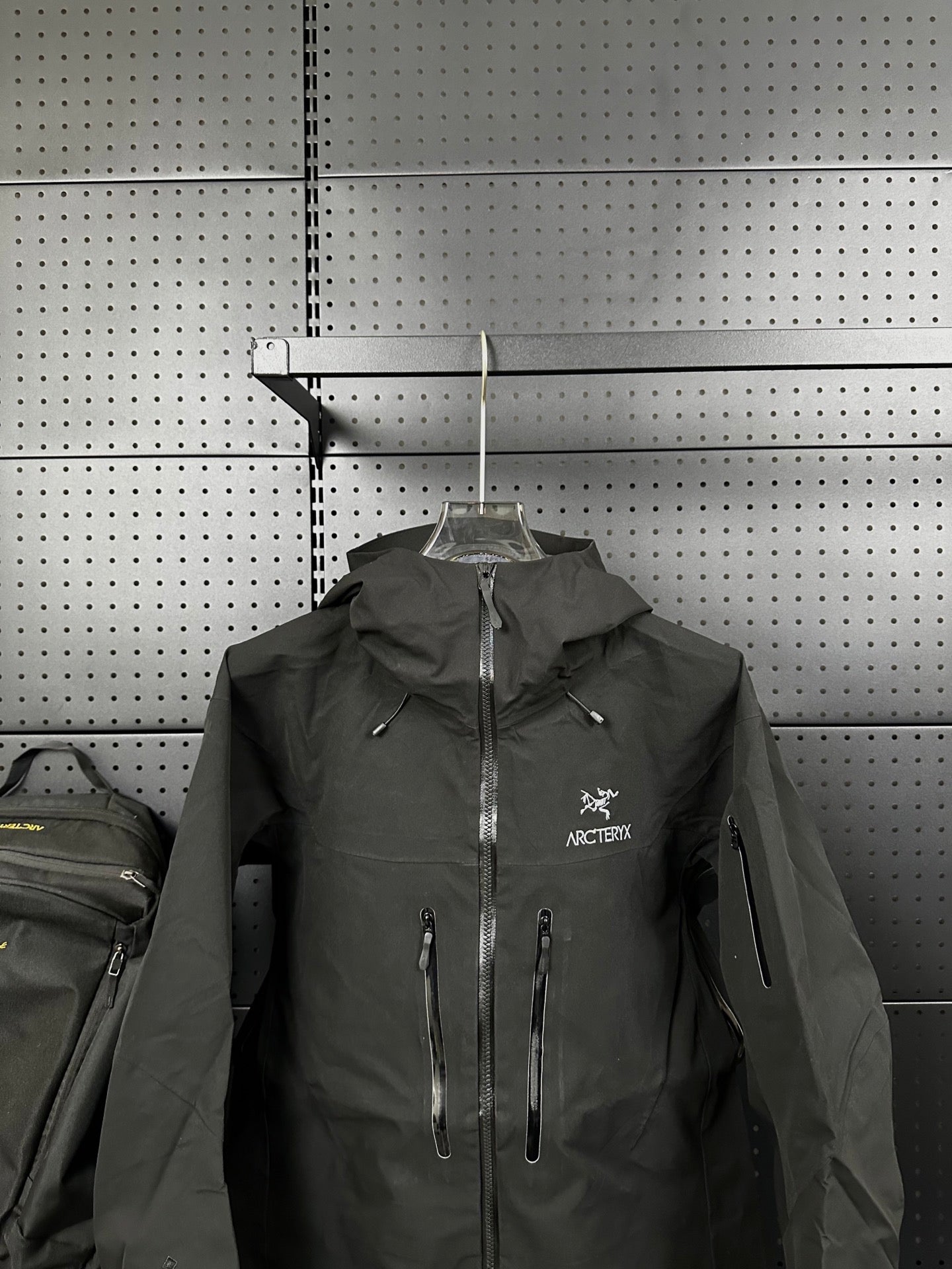 LuxluxHouse Best Quality Clothes Coats & Jackets Arcteryx